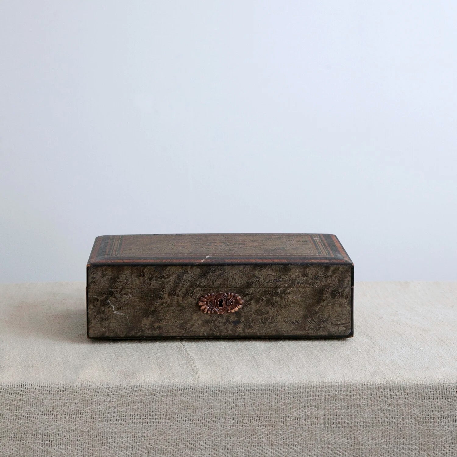 FAUX MARBLE PAINTED WOOD BOX