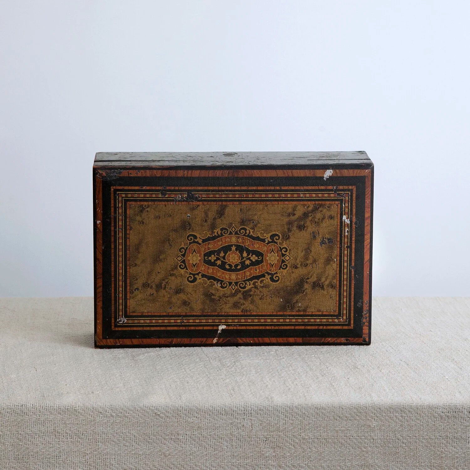 FAUX MARBLE PAINTED WOOD BOX