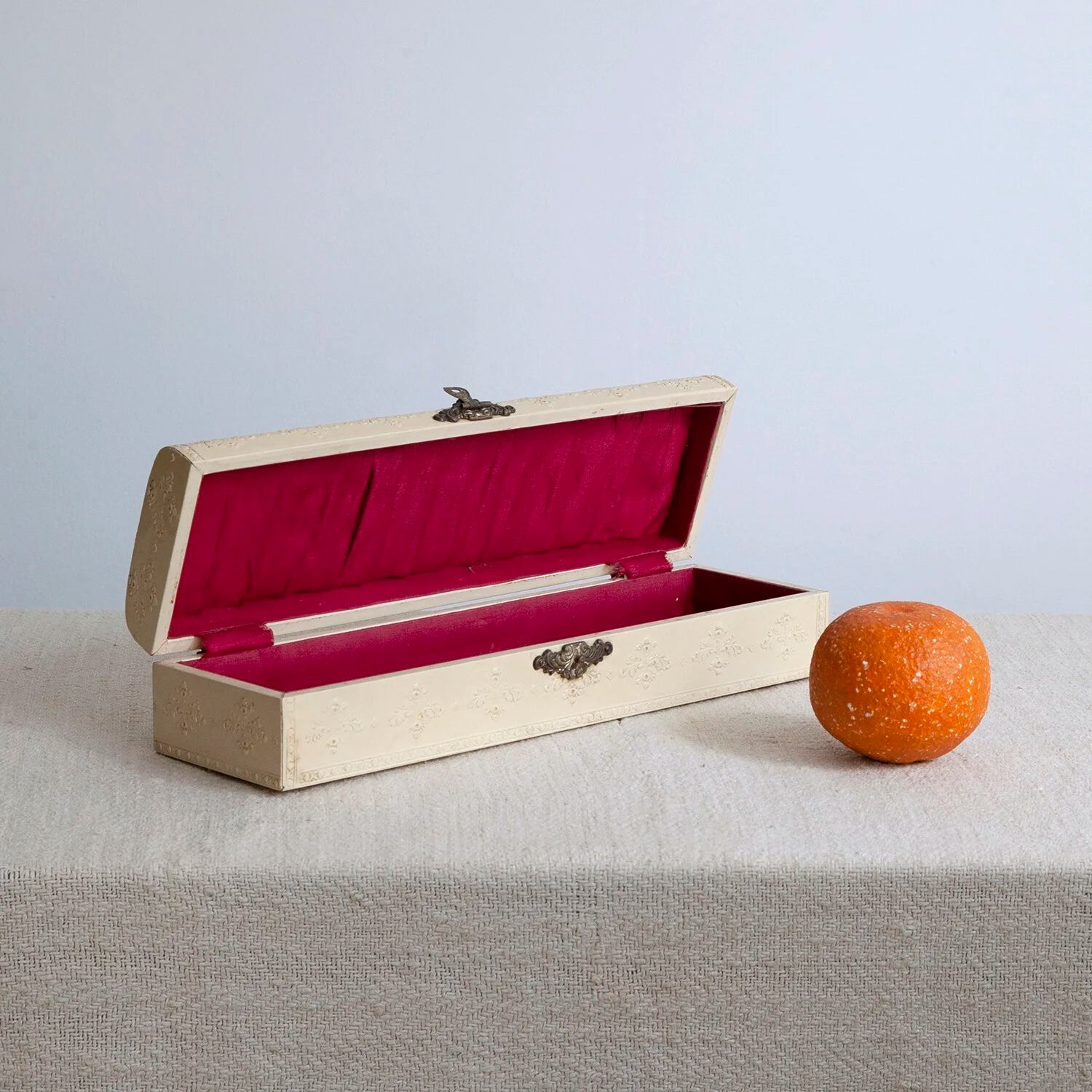 RARE CELLULOID SUSPENDER BOX