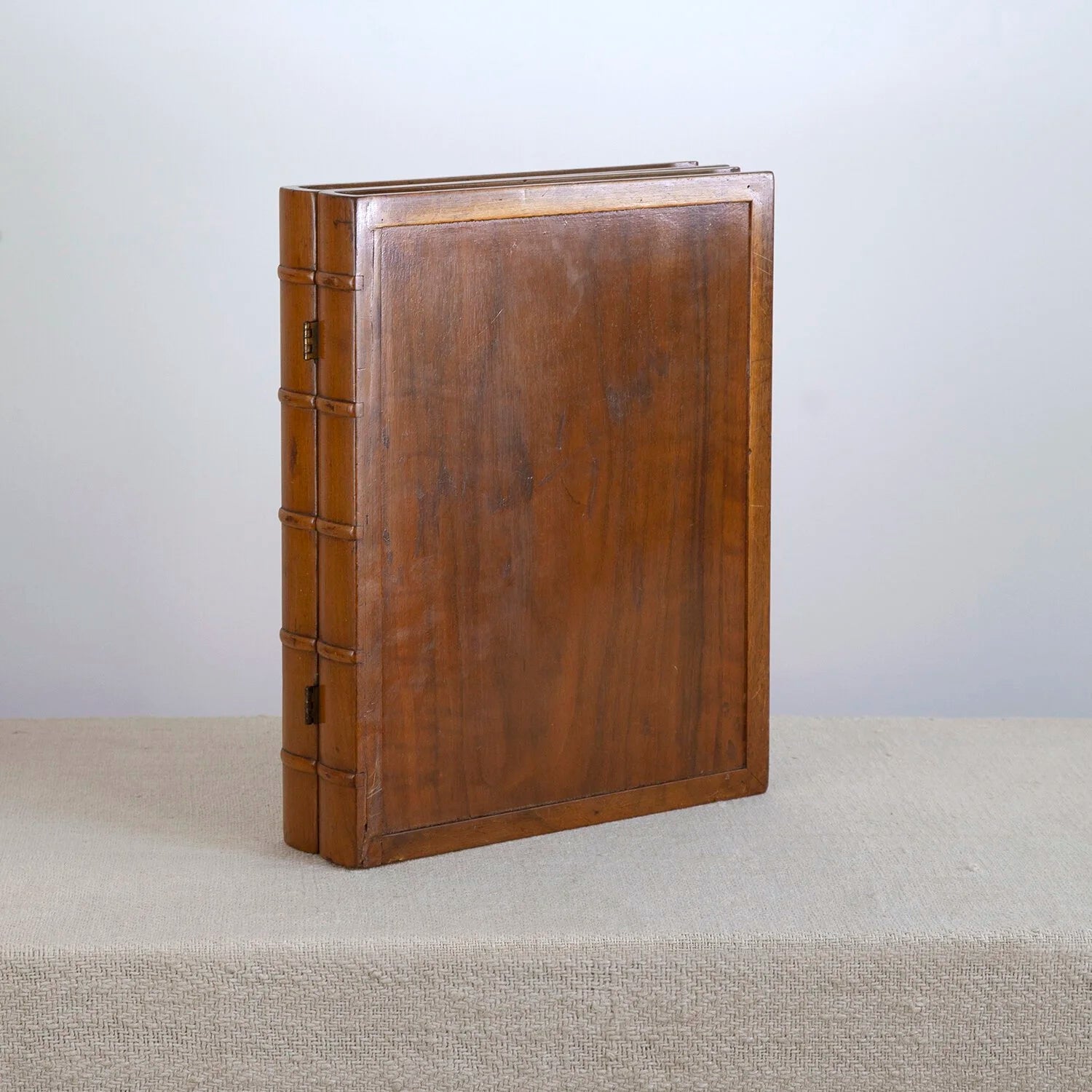 FINE ART DECO WOOD INLAY BOX