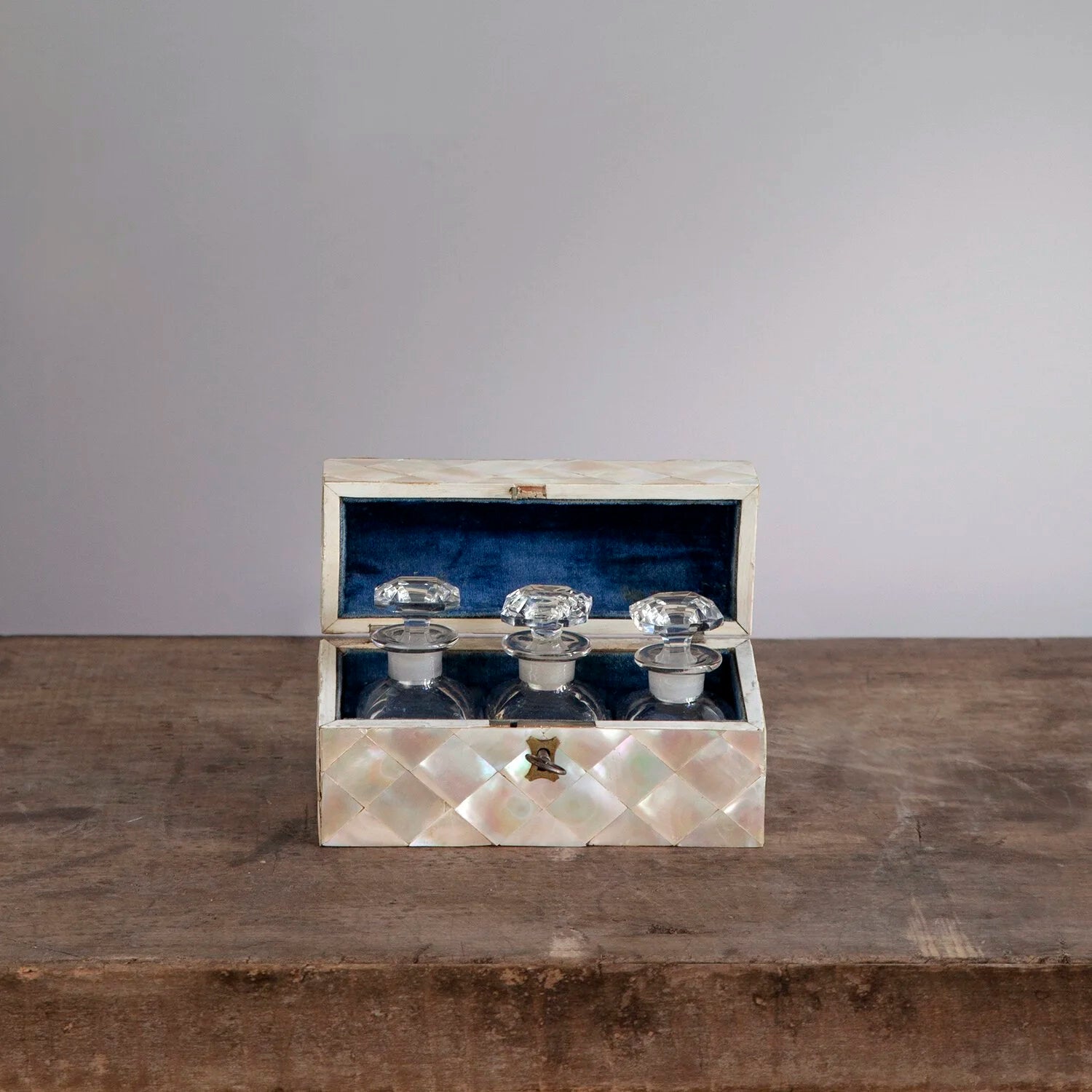 MOTHER OF PEARL INLAY PERFUME CASE