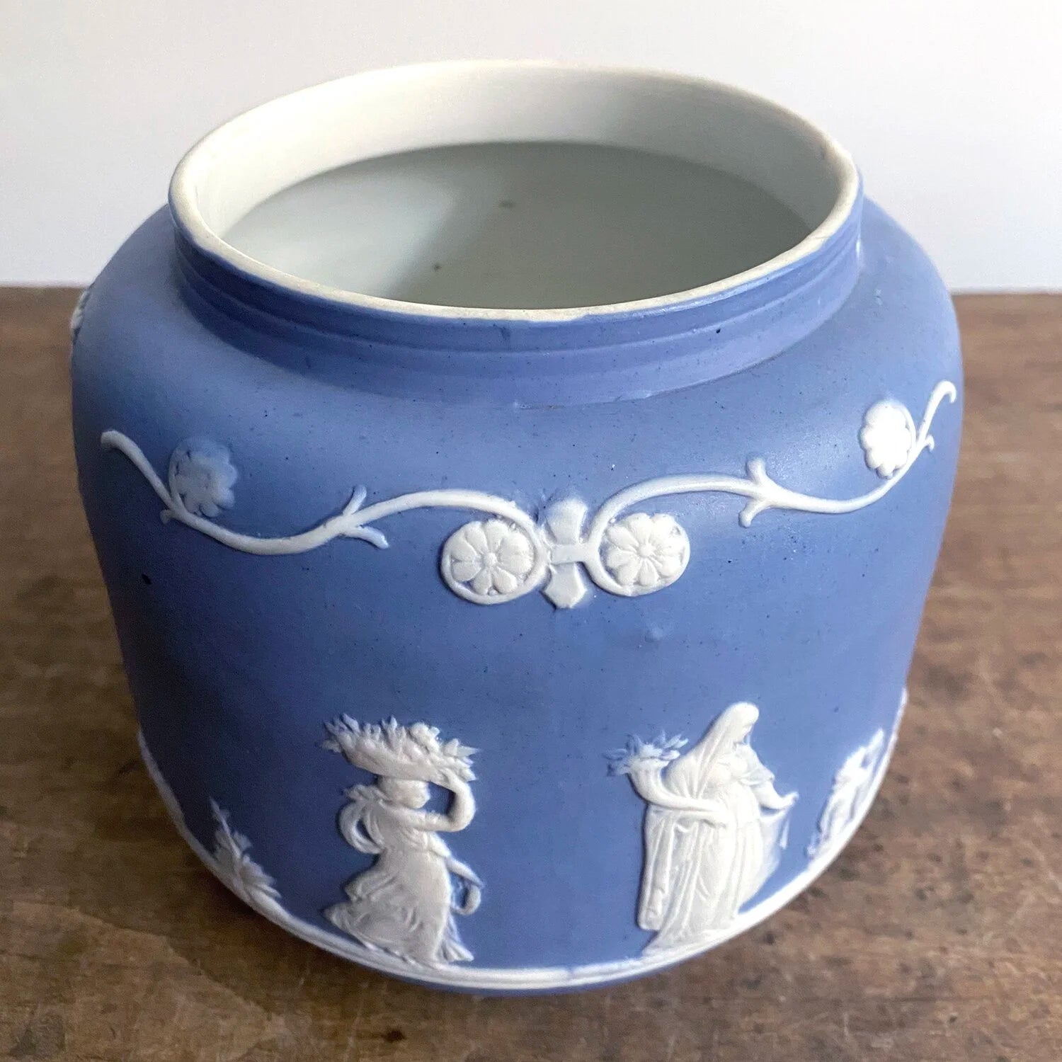 JASPERWARE CACHE POT