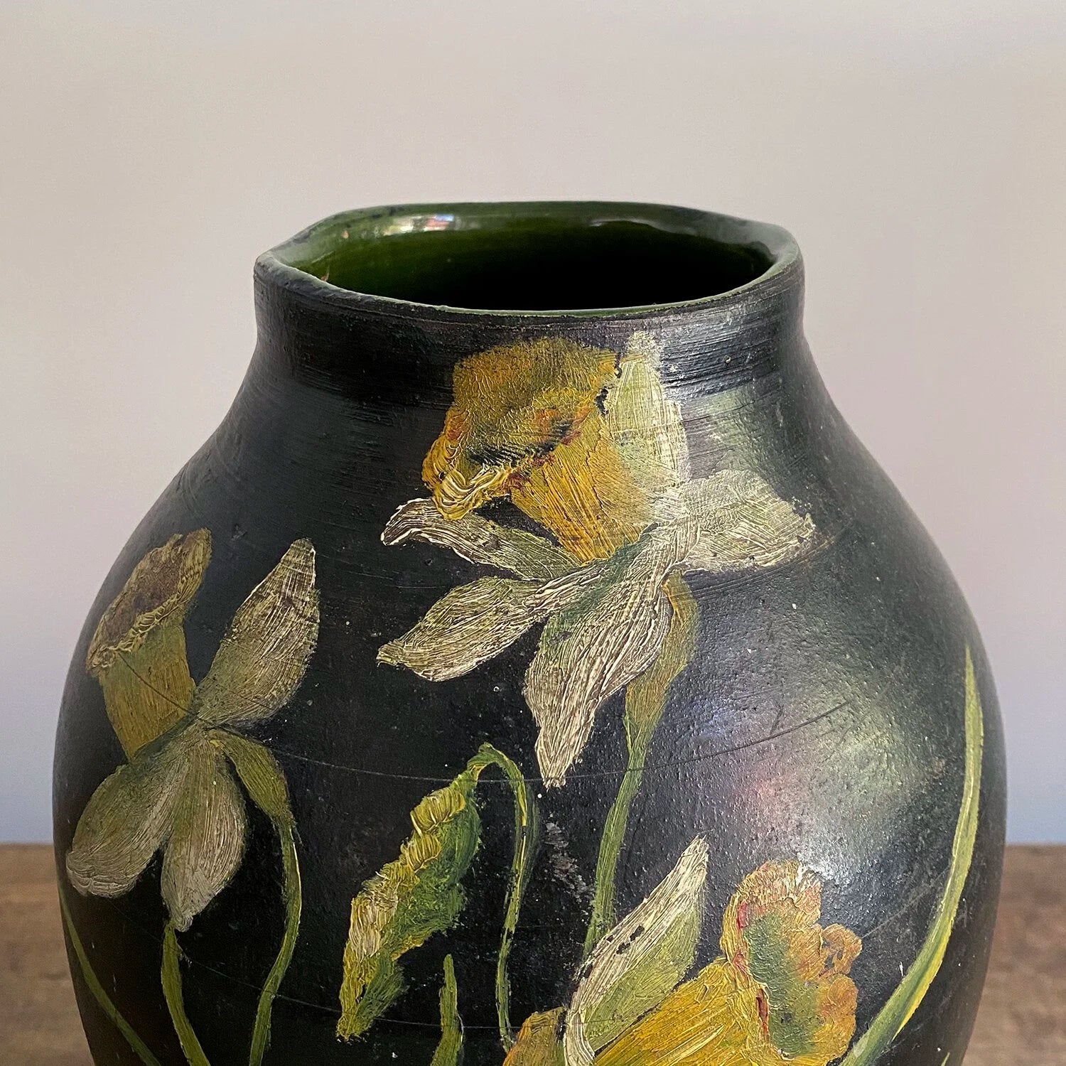 FOLK ART POTTERY VASE
