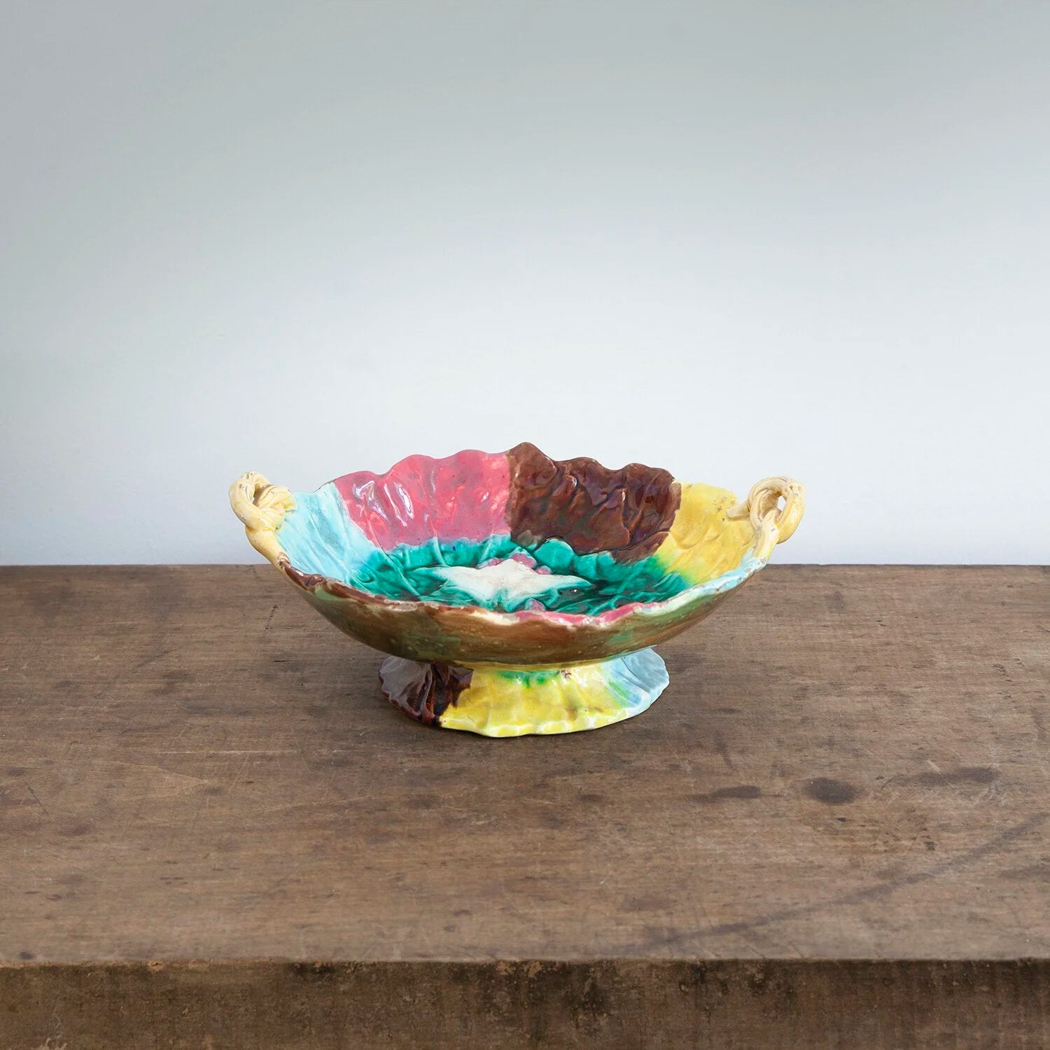 LARGE MAJOLICA BOWL