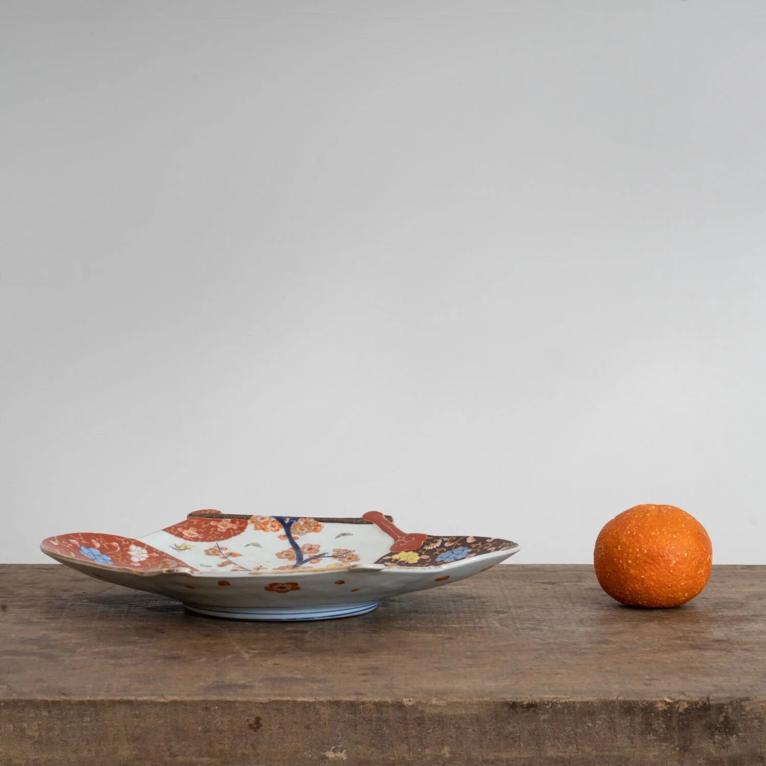 IMARI DECORATED PLATE