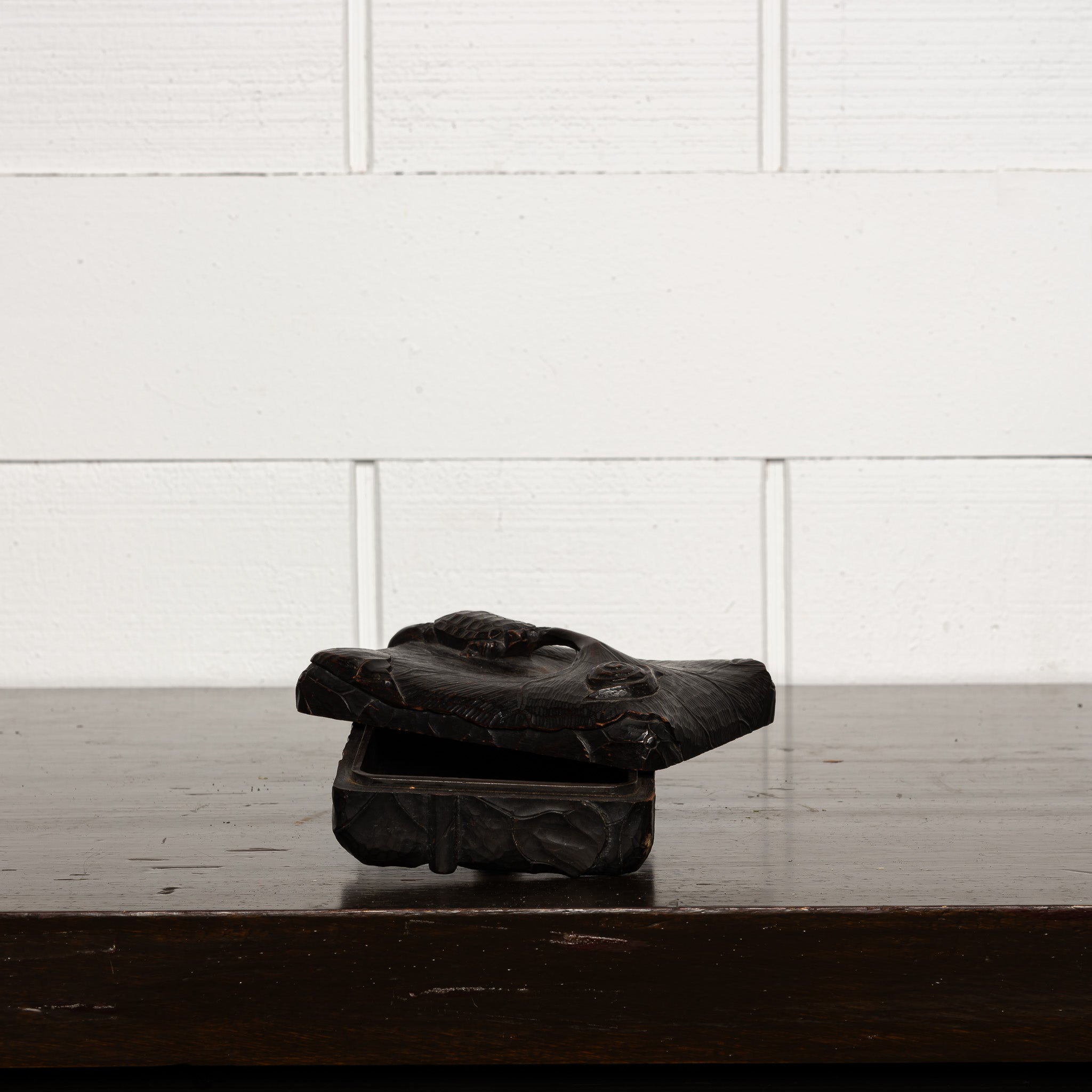 Meiji Period Japanese Carved Turtle Box