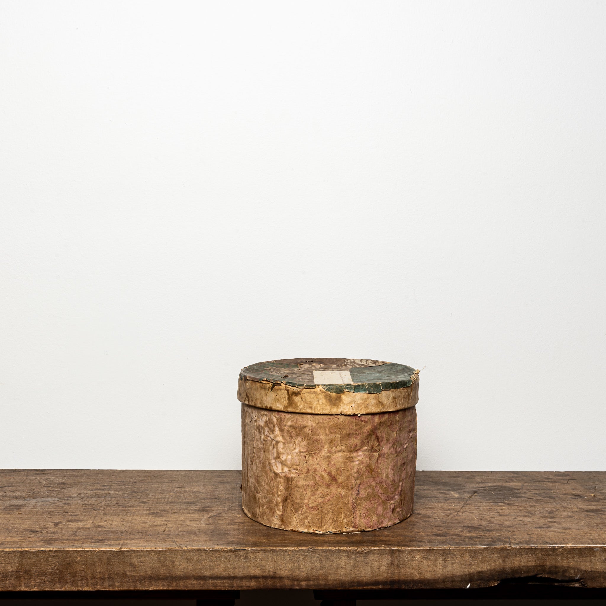 19th c. small wallpaper box
