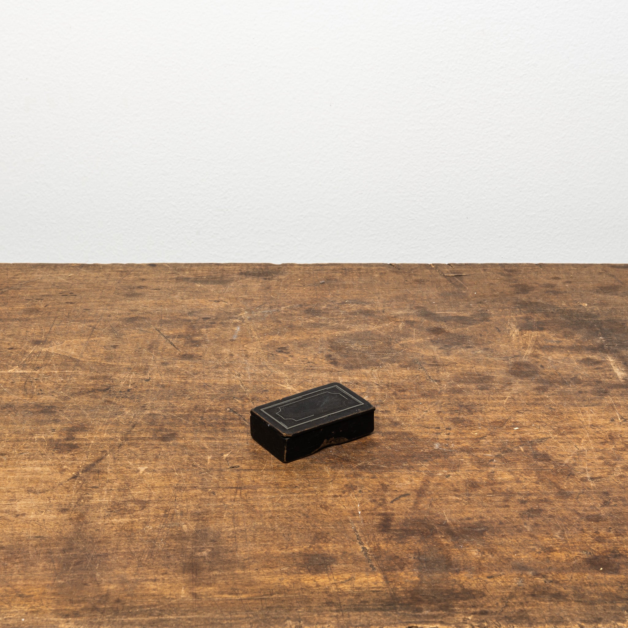 19th century paper mache snuff box