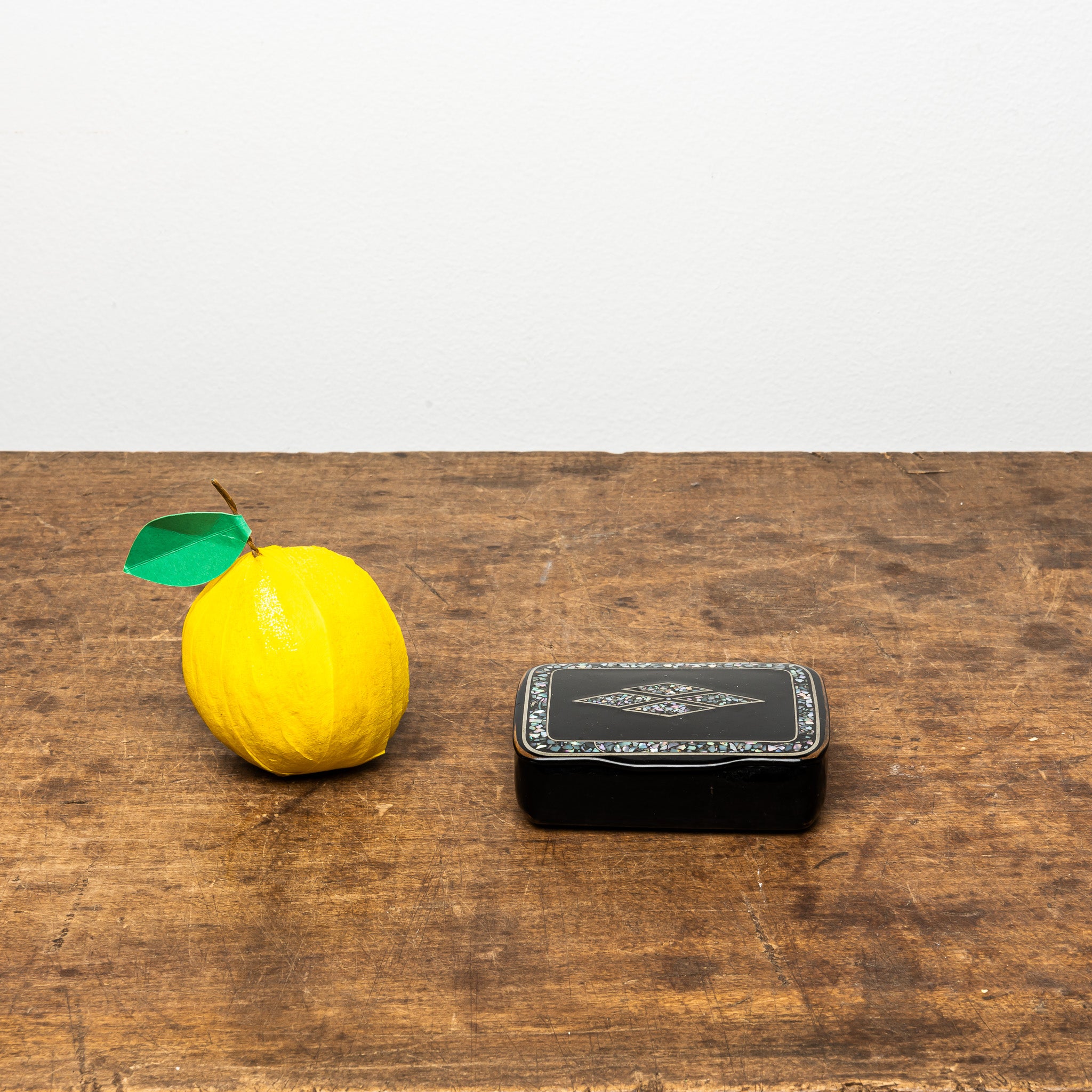 Mother-of-Pearl Lacquer Table Snuff Box, 19th Century Decorative Box