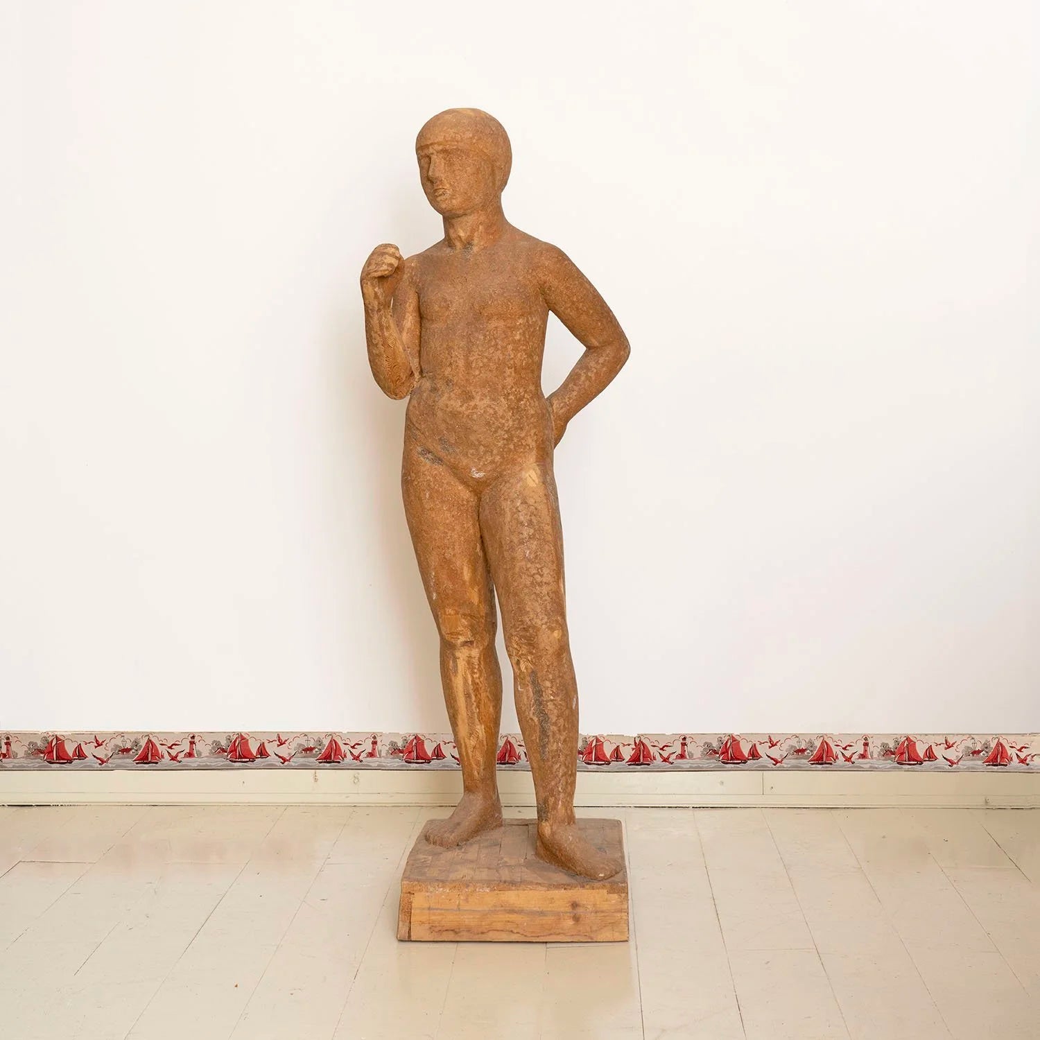 LIFE SIZE ART DECO SCULPTURE OF A WOMAN