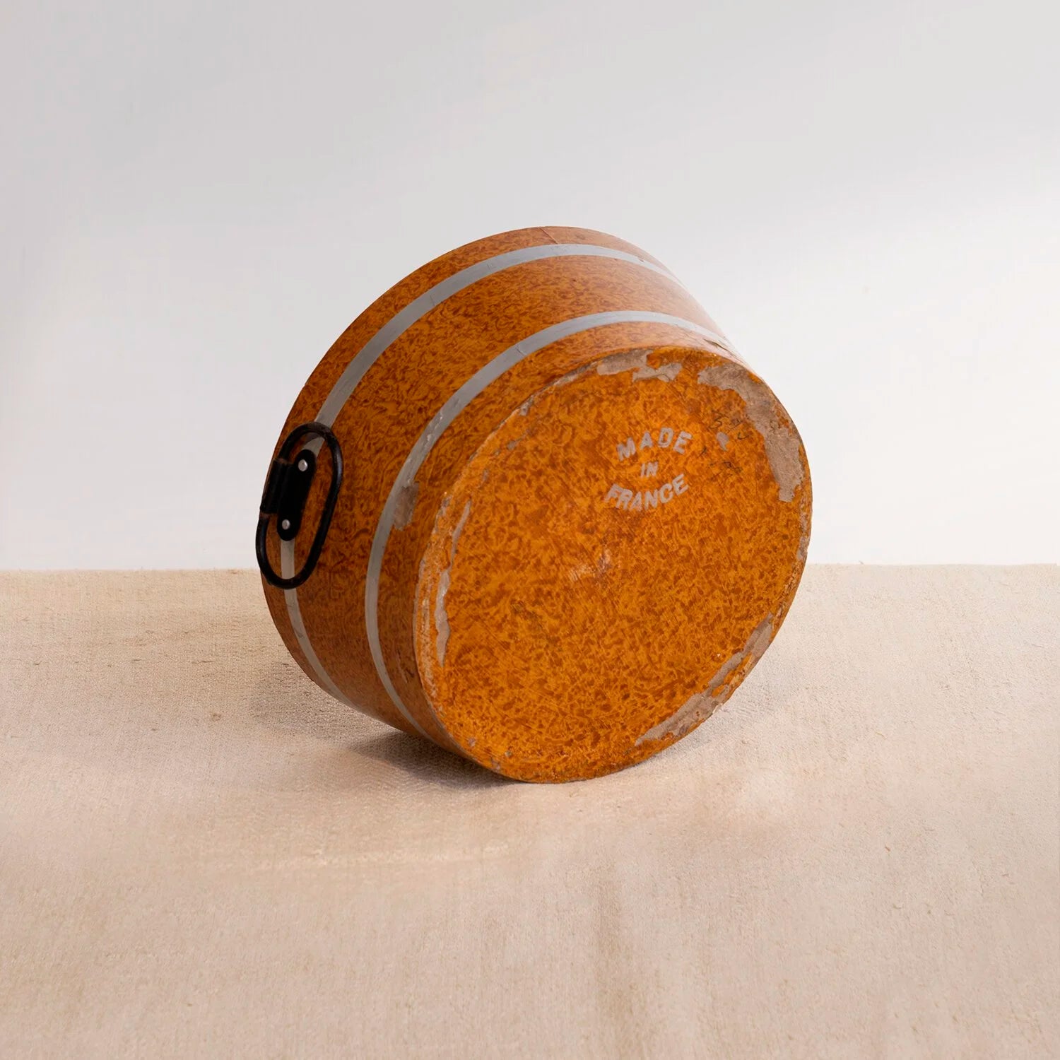 FAUX BOIS BUCKET