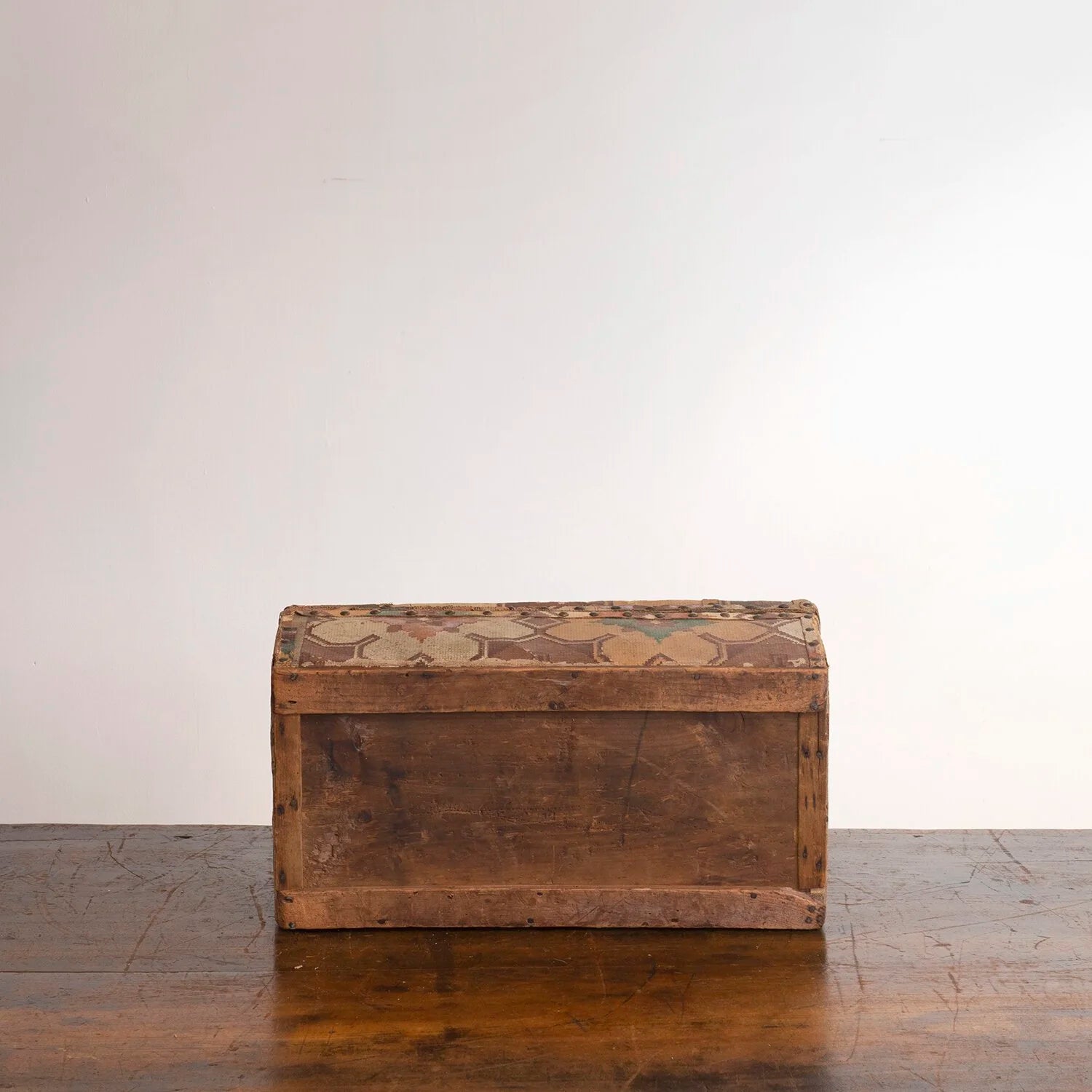 FOLK ART WALLPAPER DOCUMENT BOX