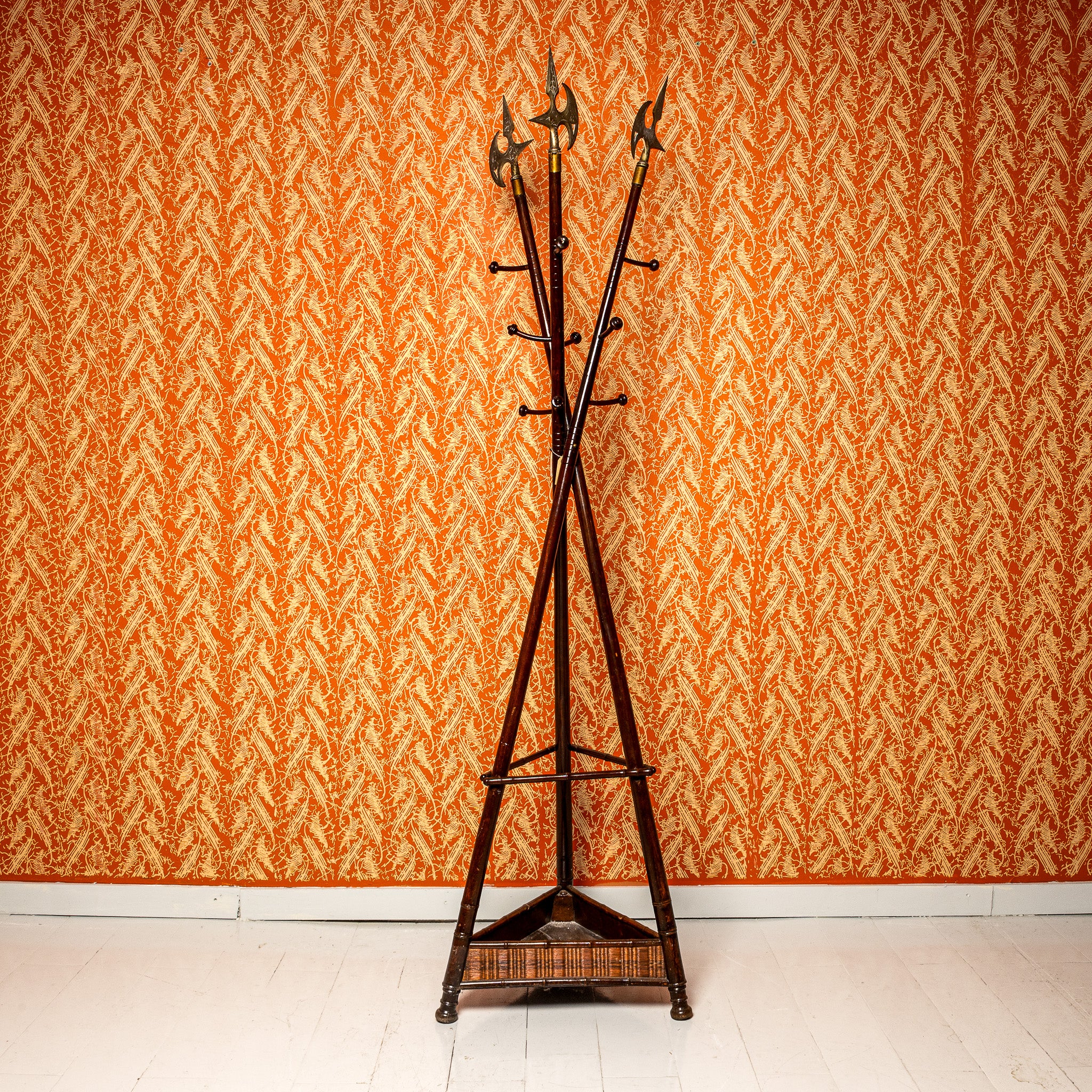 French early 1900s coat rack
Fantasy
faux bamboo