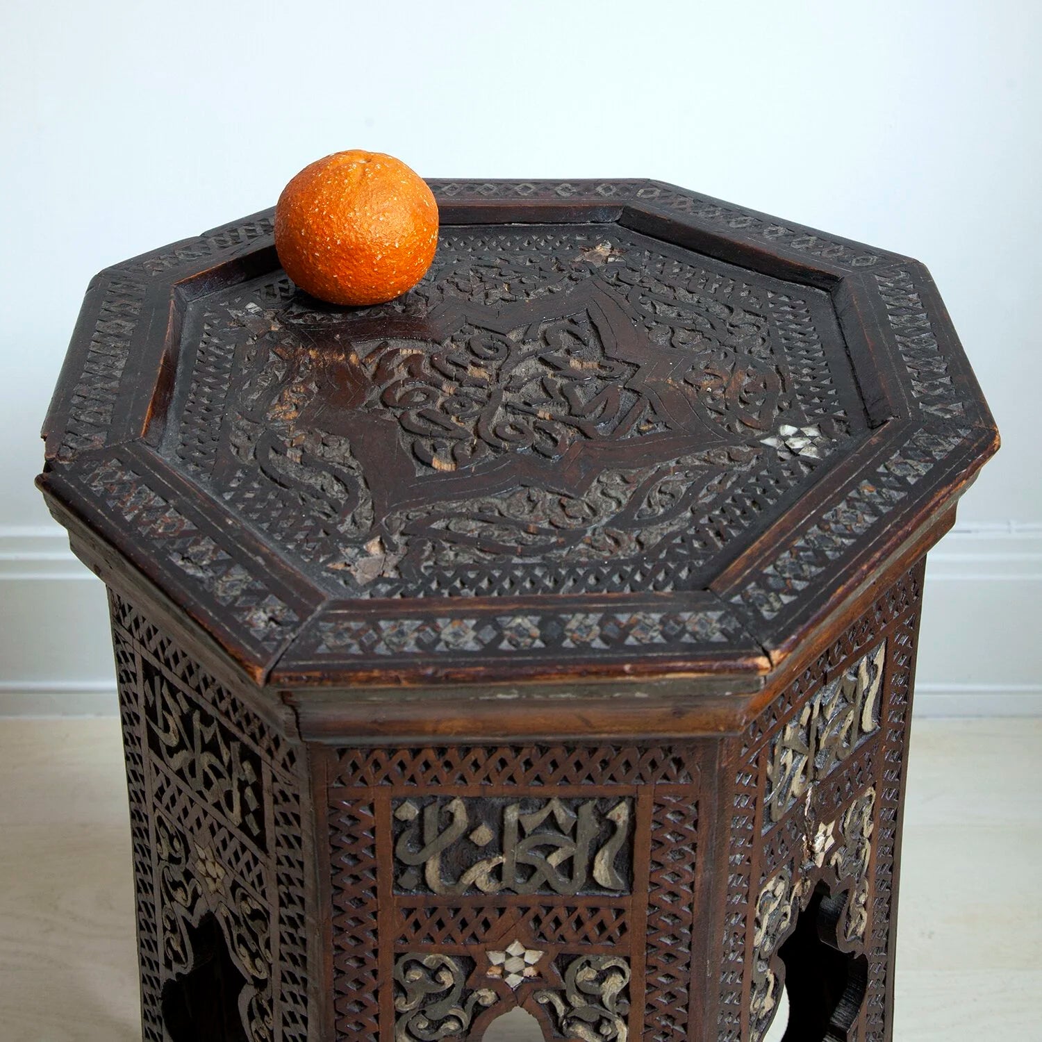 19TH CENTURY SYRIAN CARVED AND INLAID SIDE TABLE