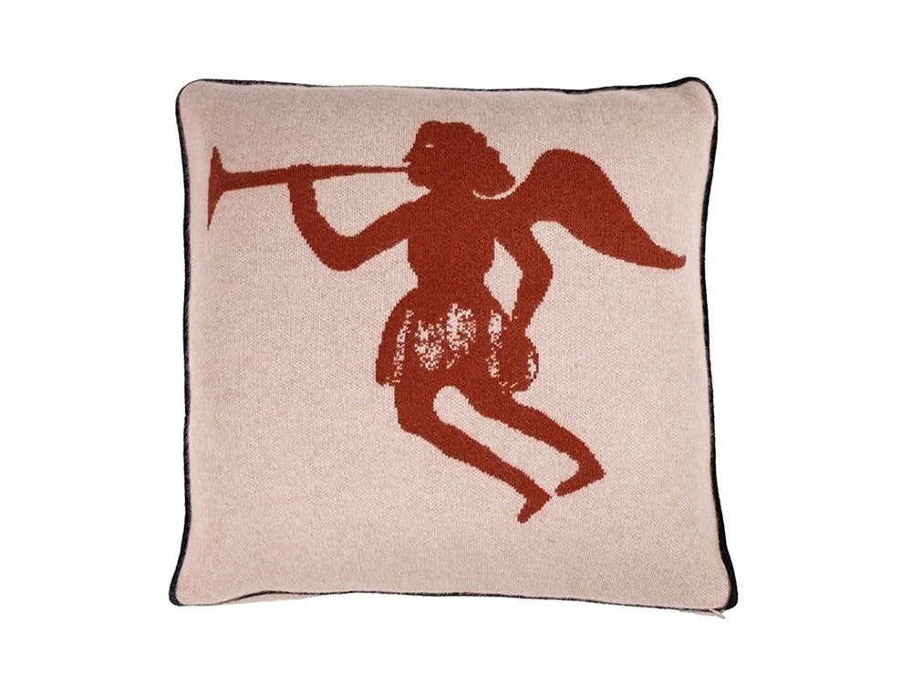 GABRIEL PILLOW