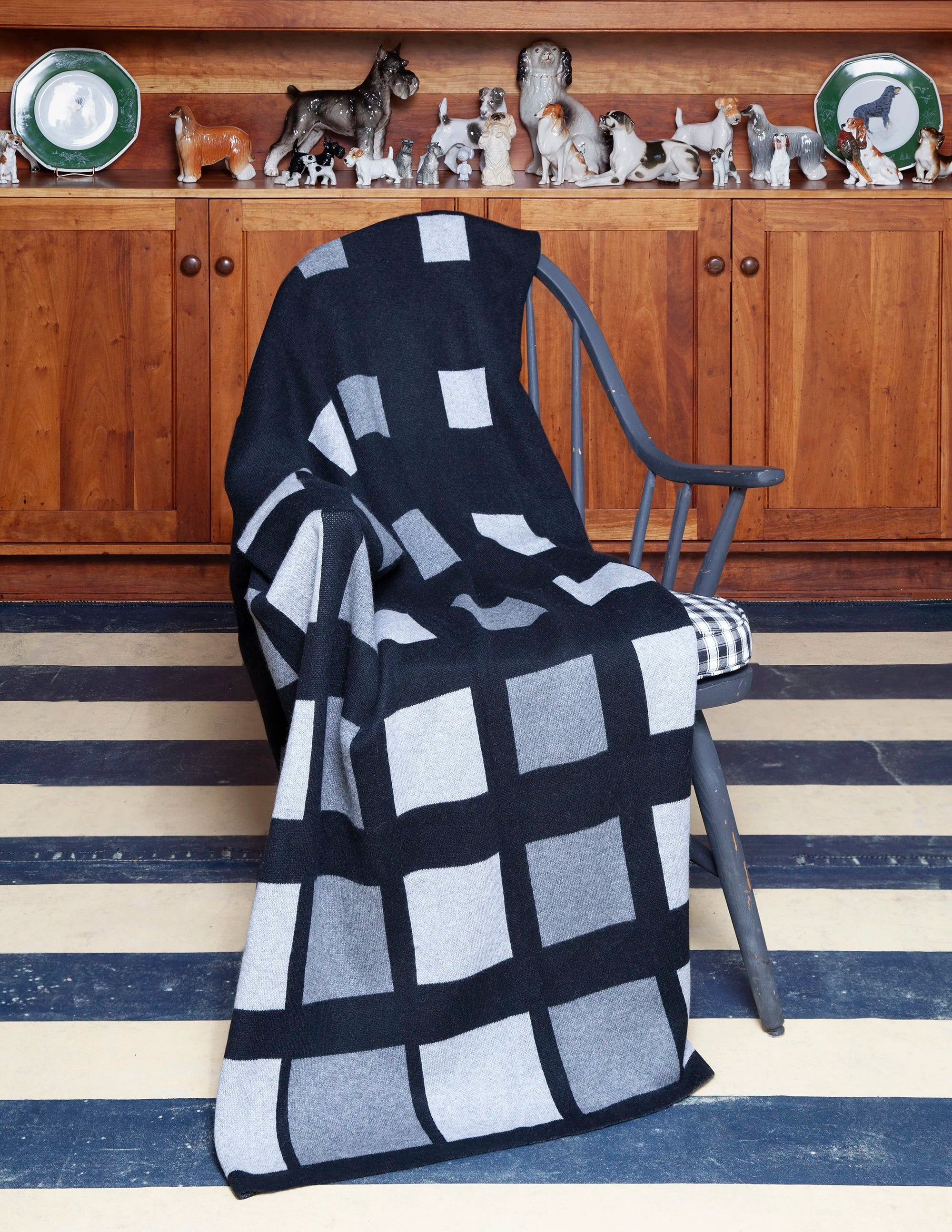 VIENNA SQUARES Cashmere Blanket