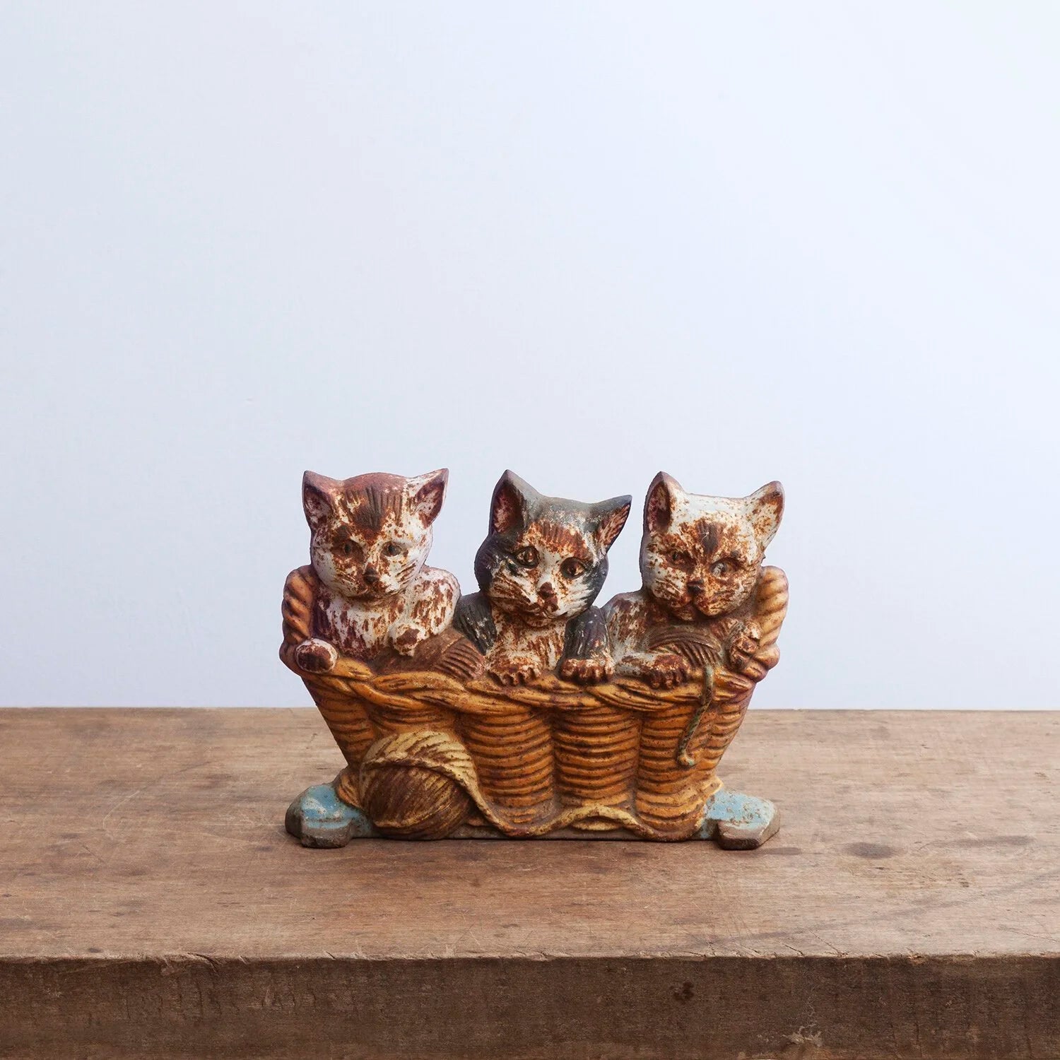 KITTENS CAST IRON DOORSTOP