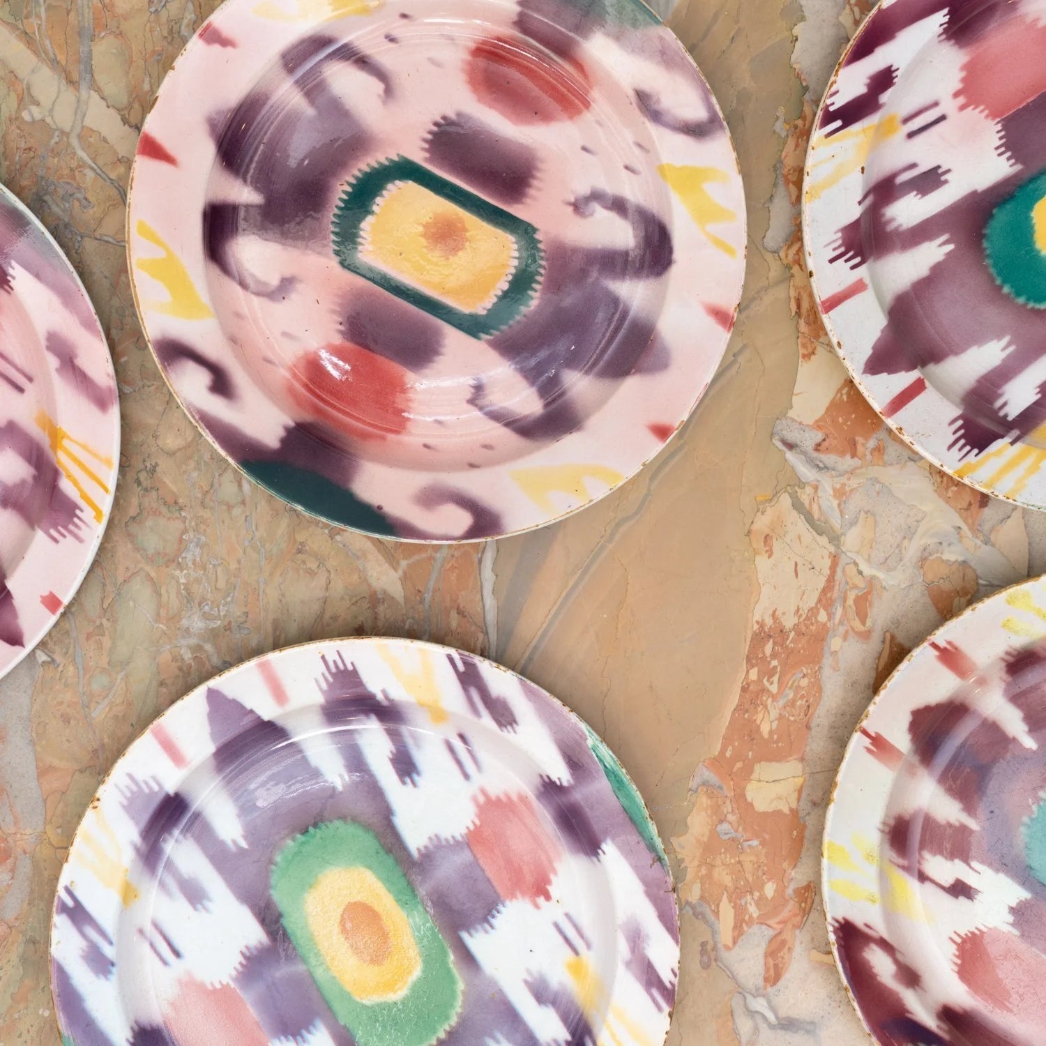 IKAT PATTERN CHARGER VIII