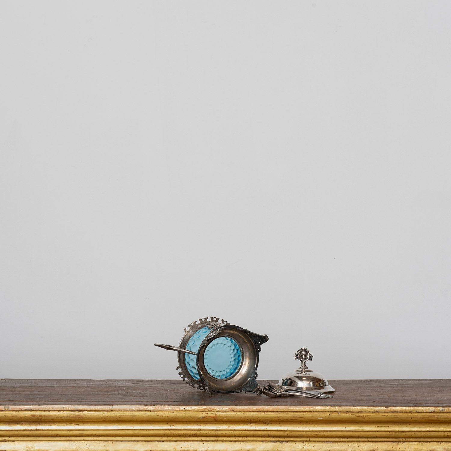 AESTHETIC MOVEMENT SERVING DISH WITH 12 SPOONS