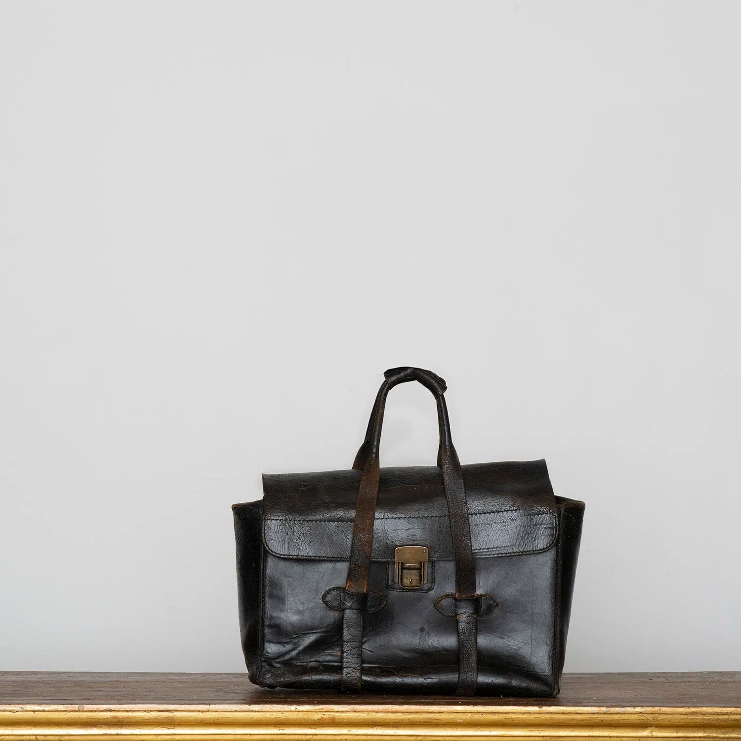 ANTIQUE DOCTOR'S BAG