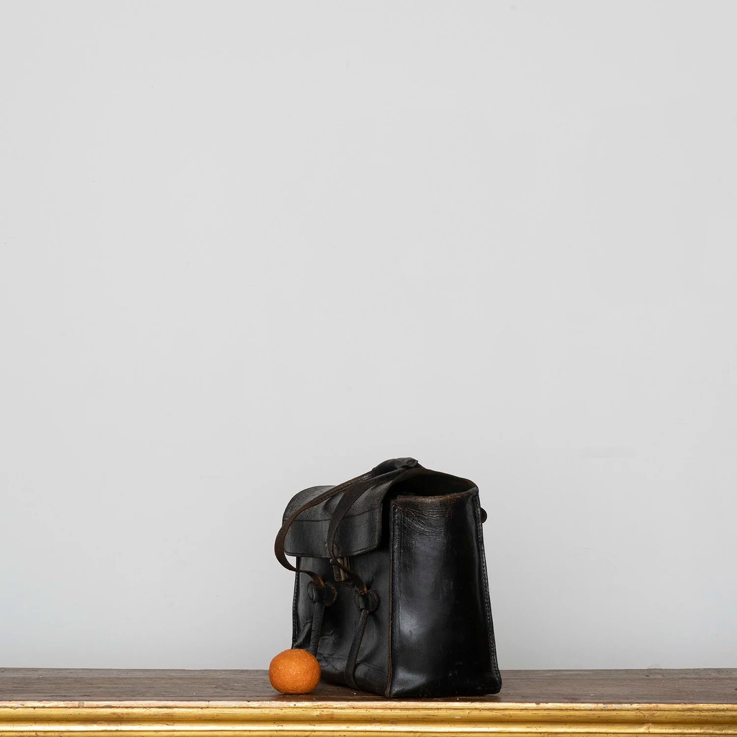 ANTIQUE DOCTOR'S BAG