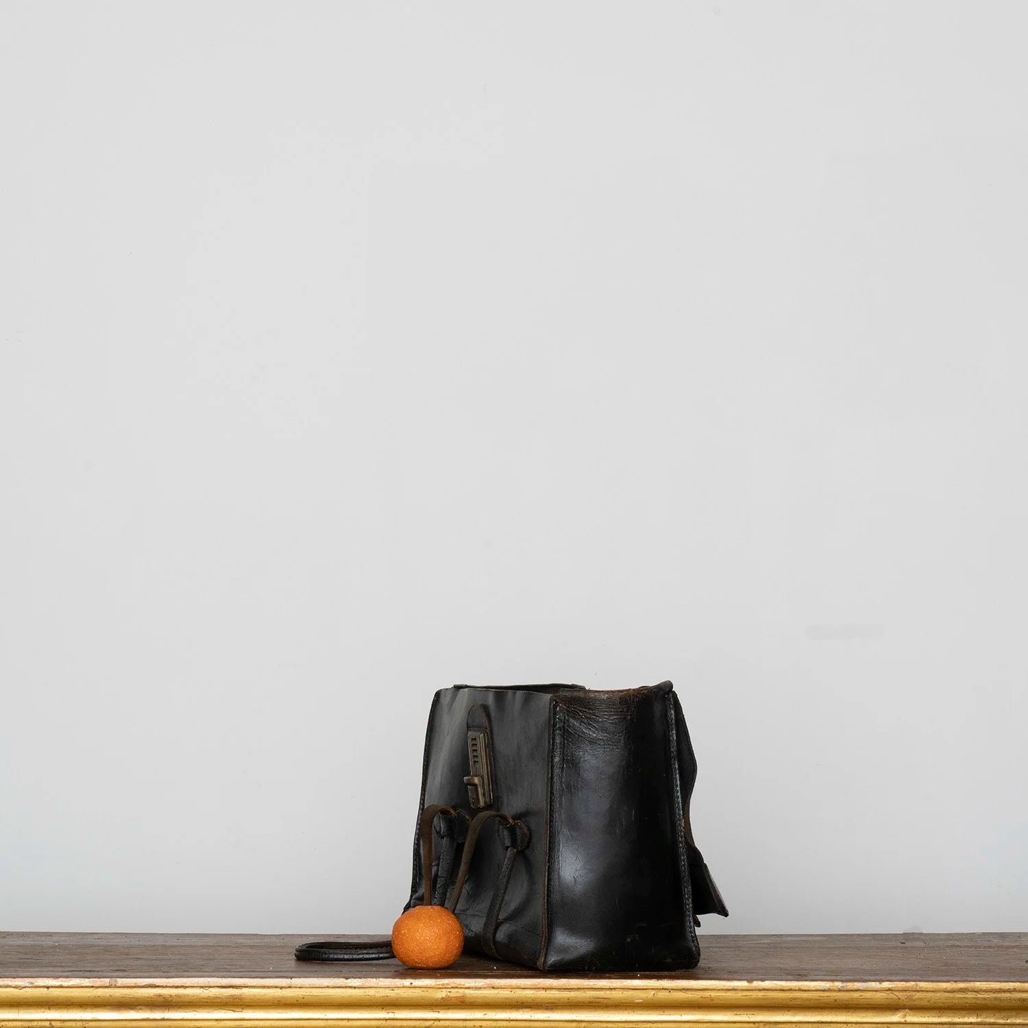 ANTIQUE DOCTOR'S BAG