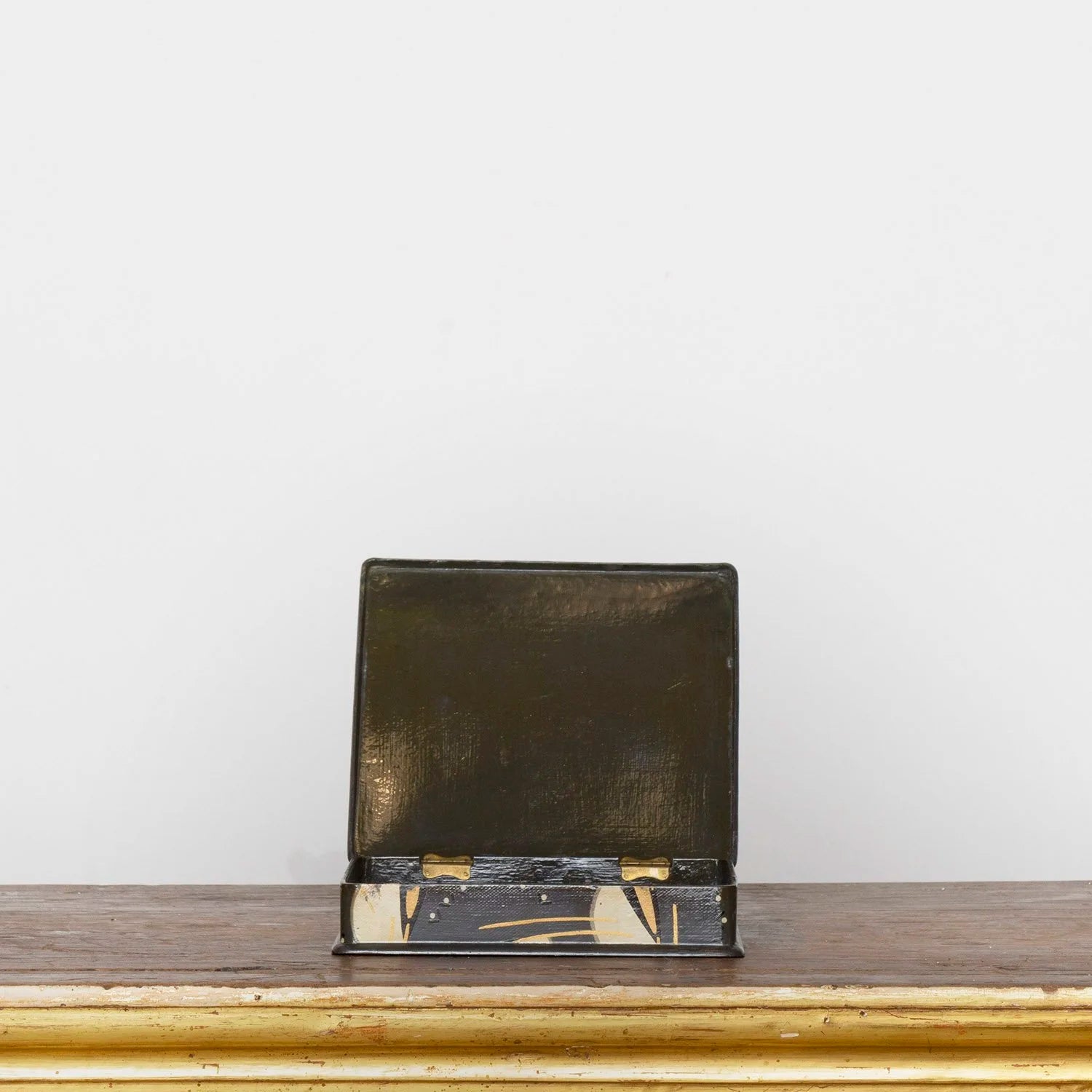 ART DECO BOX with Feather Motif