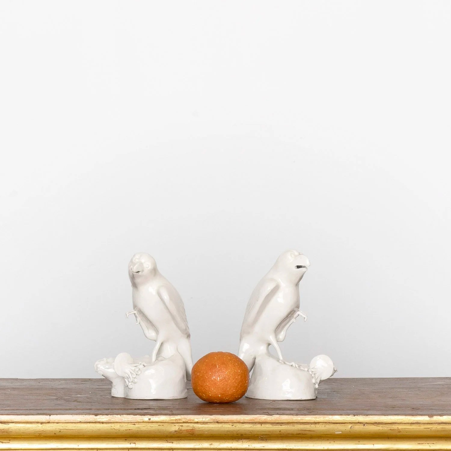 PAIR OF BLANC DE CHINE PARROTS