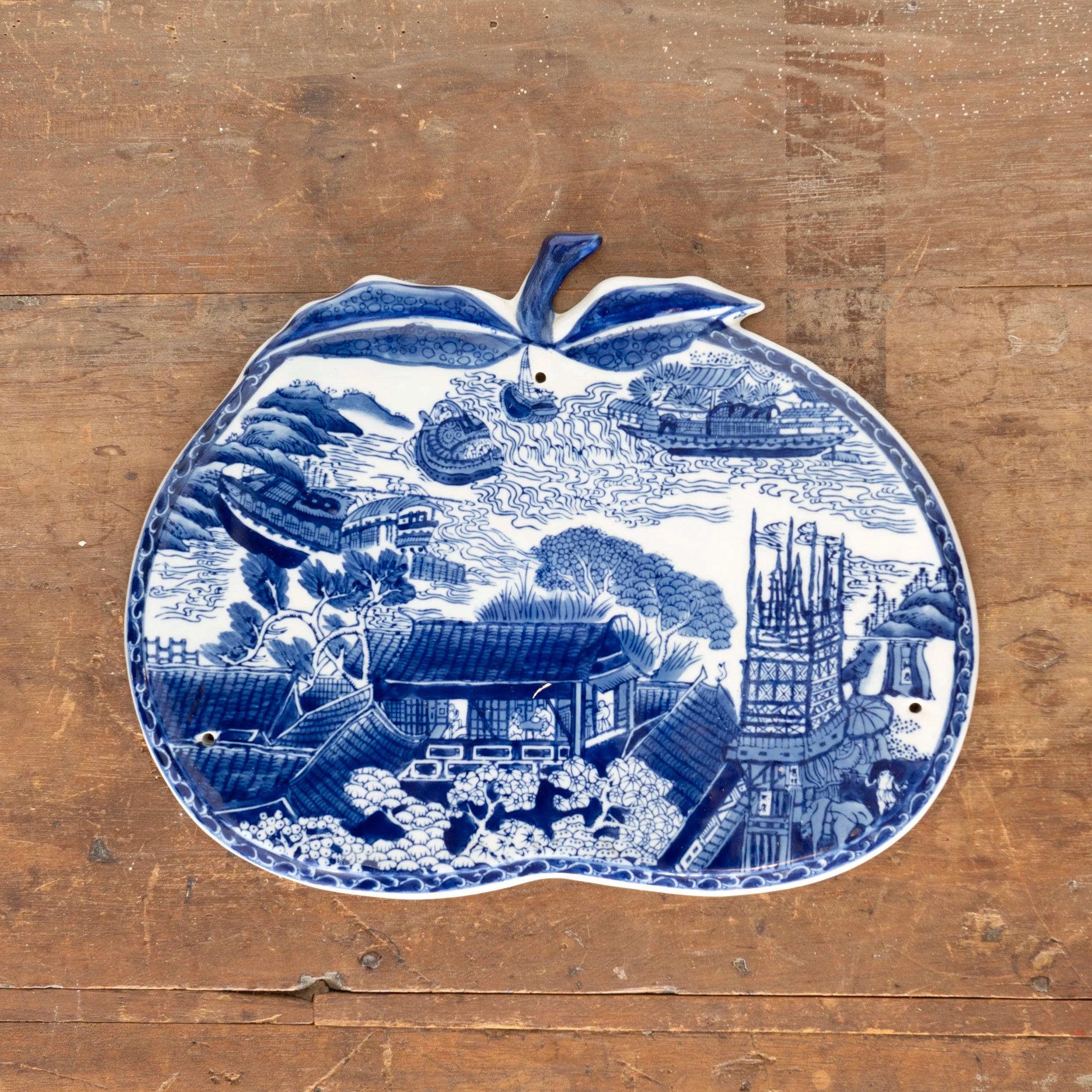 DECORATIVE FRUIT SHAPED PLAQUE