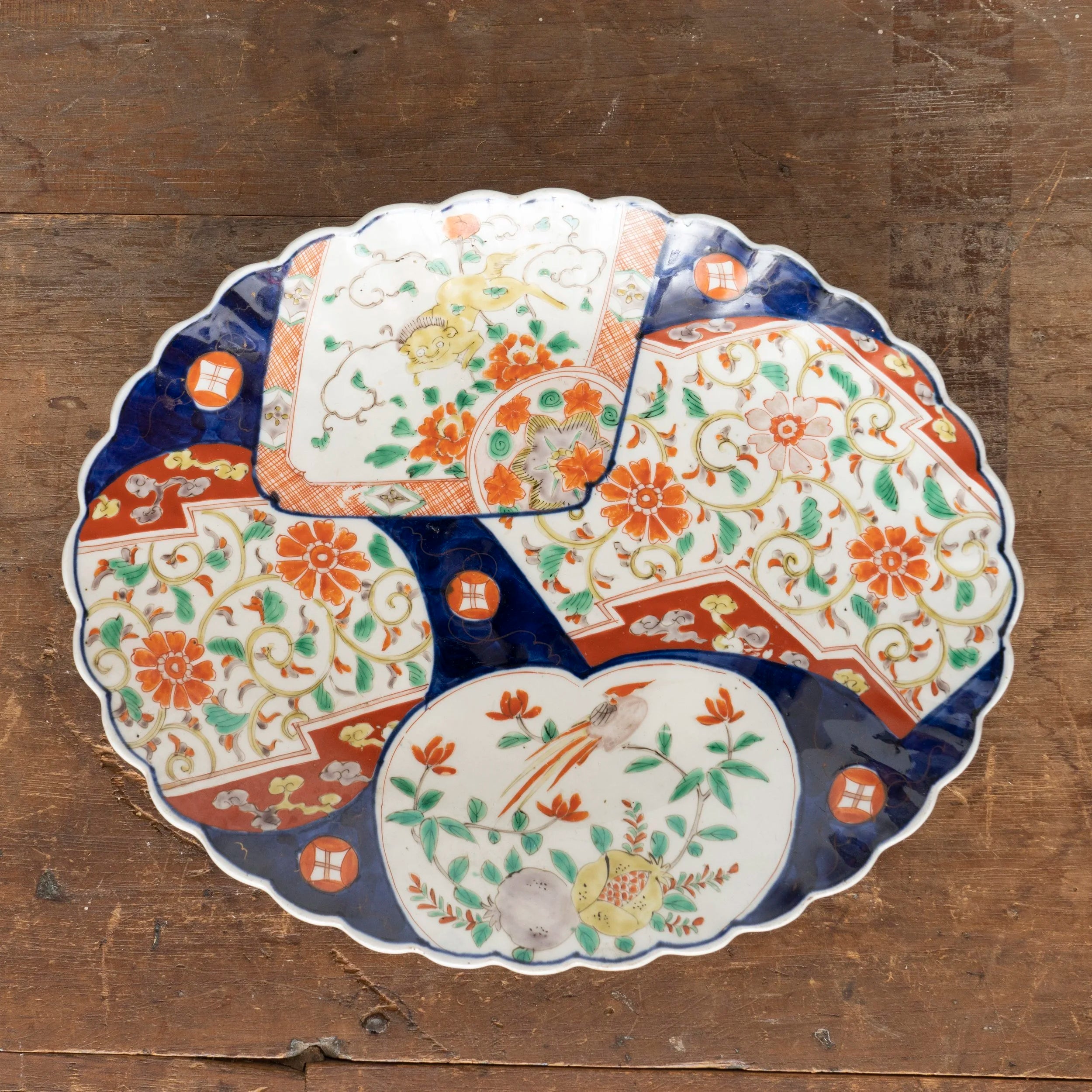 LARGE IMARI PLATTER