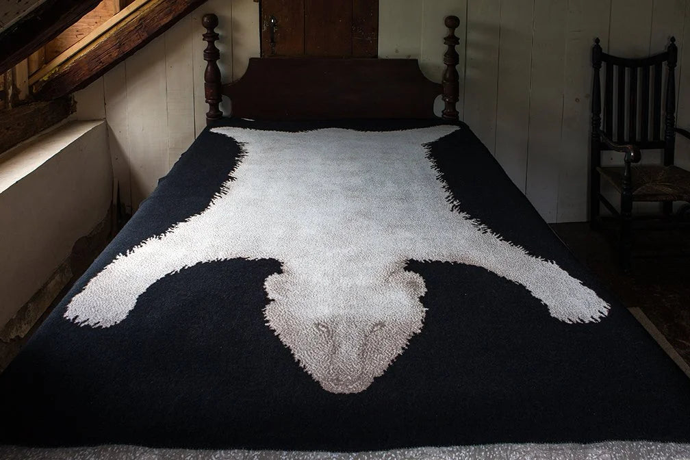 POLAR BEAR RUG Cashmere Blanket
