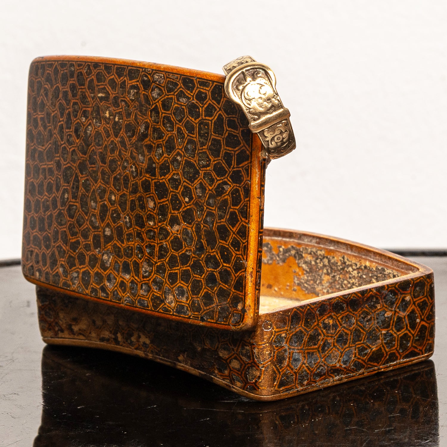 19th Century English 14k Gold Buckle Ring