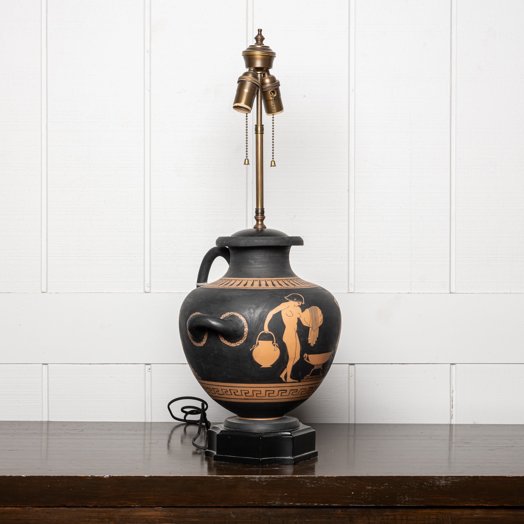 EARLY 20TH-CENTURY ITALIAN TERRACOTTA LAMP