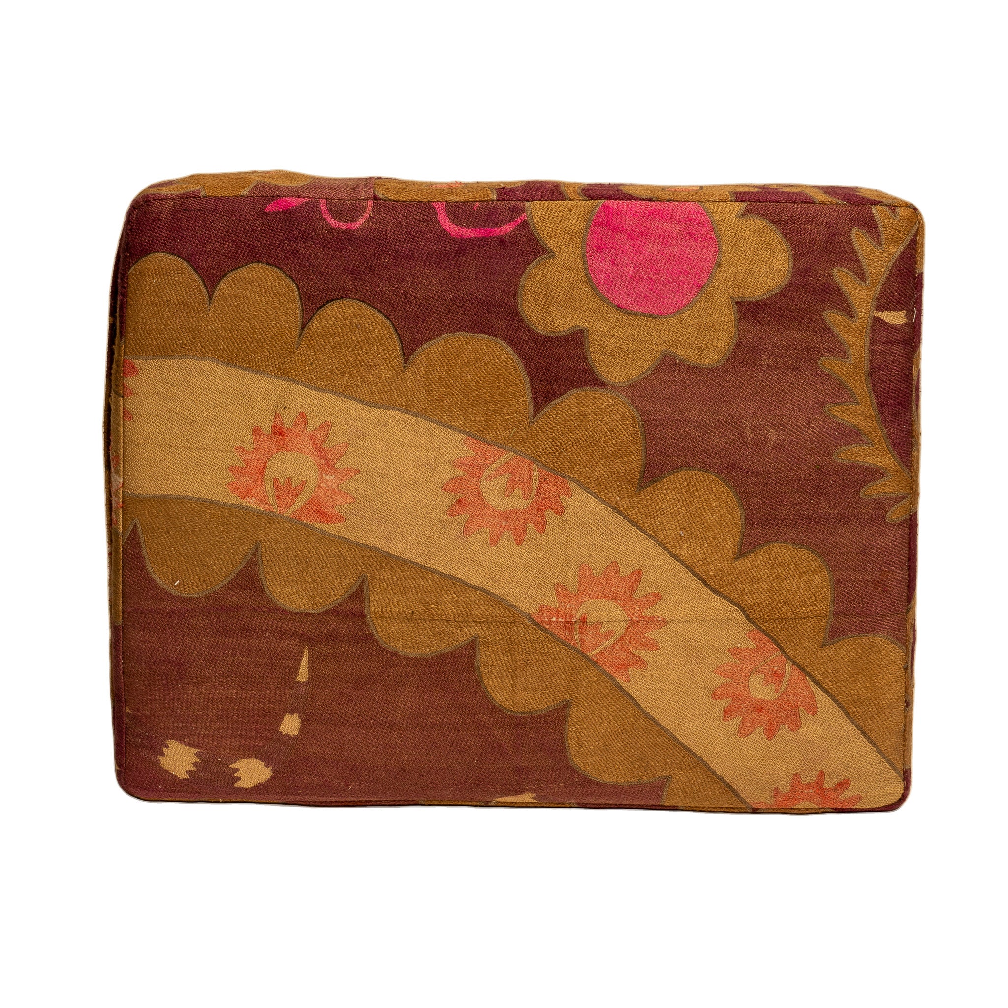 "POUF" FLOOR CUSHION IN ANTIQUE CENTRAL ASIAN SUZANI FABRIC (III)