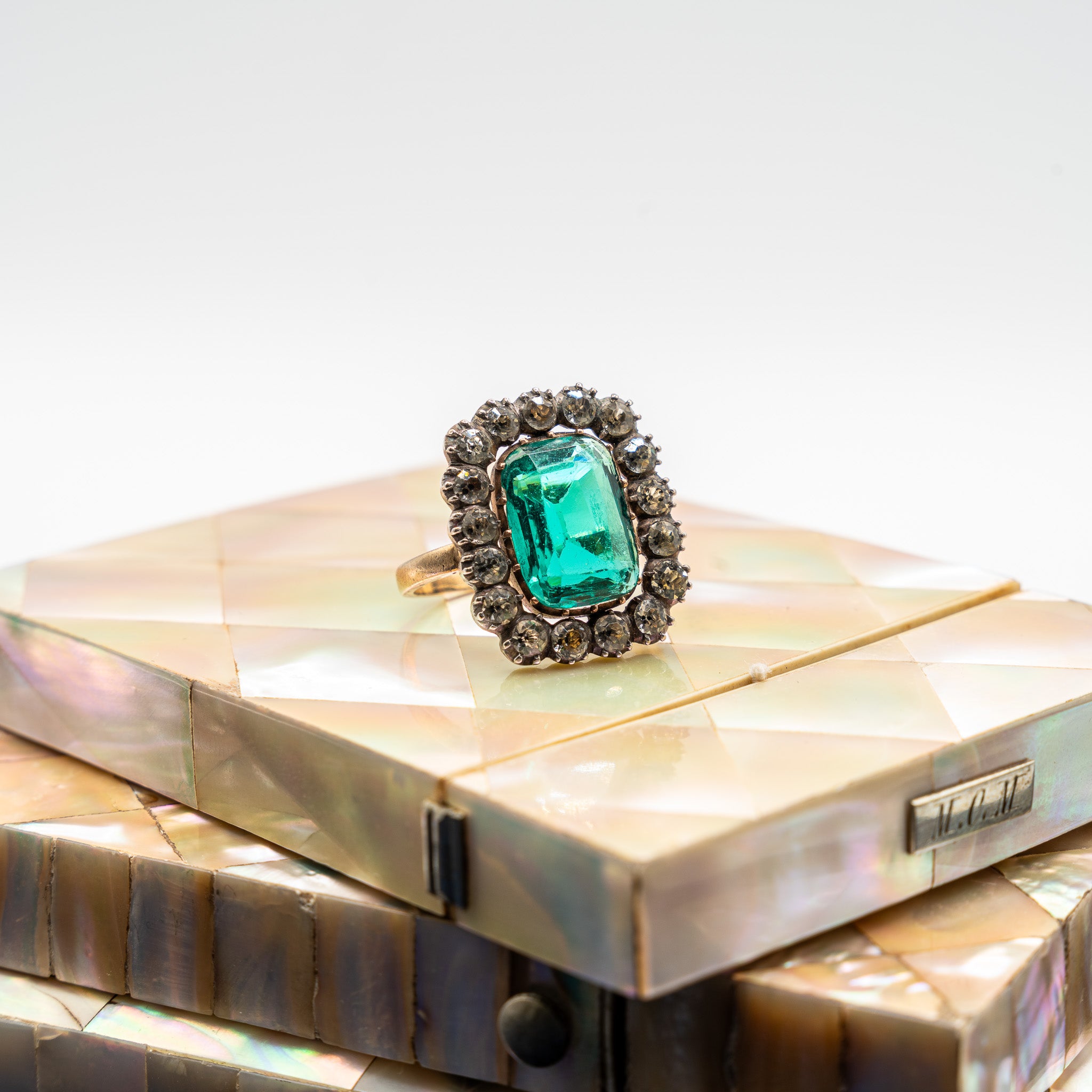 GEORGIAN SILVER-TOPPED GOLD AND PASTE CLUSTER RING