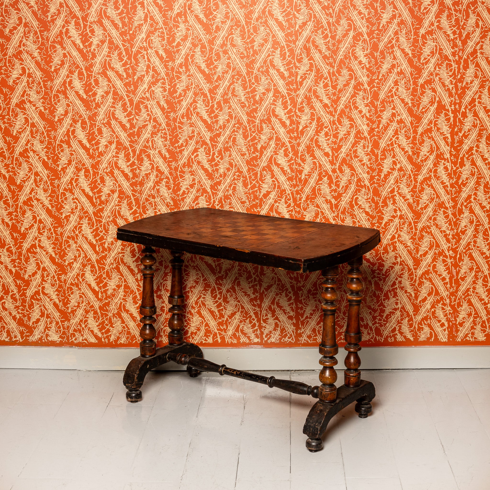 MID-19TH-CENTURY ITALIAN WALNUT MARQUETRY GAME TABLE