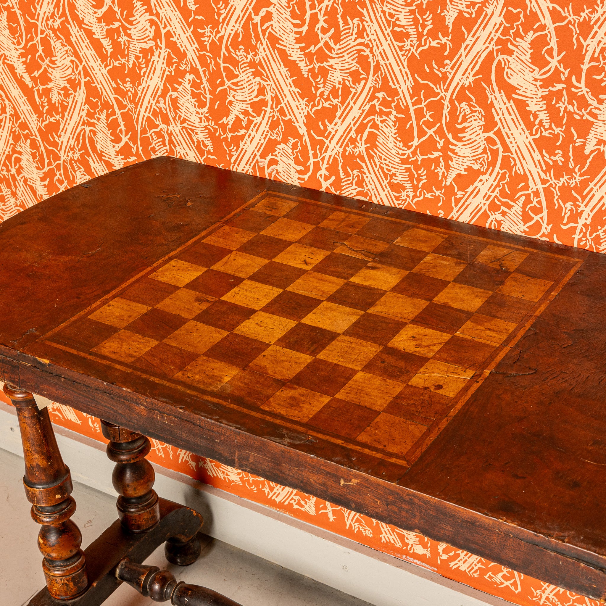MID-19TH-CENTURY ITALIAN WALNUT MARQUETRY GAME TABLE