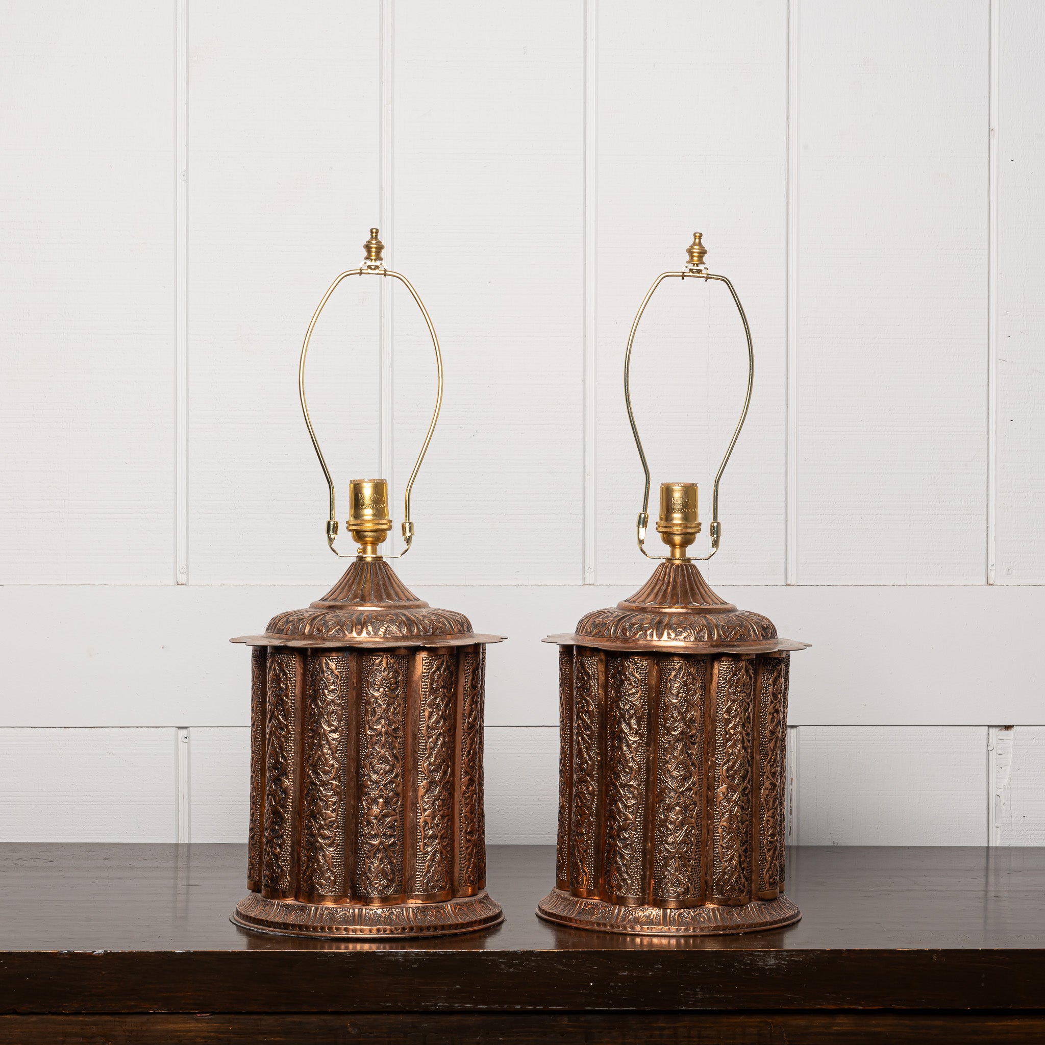 PAIR OF EARLY 20TH-CENTURY OTTOMAN REPOUSSÉ COPPER LAMPS