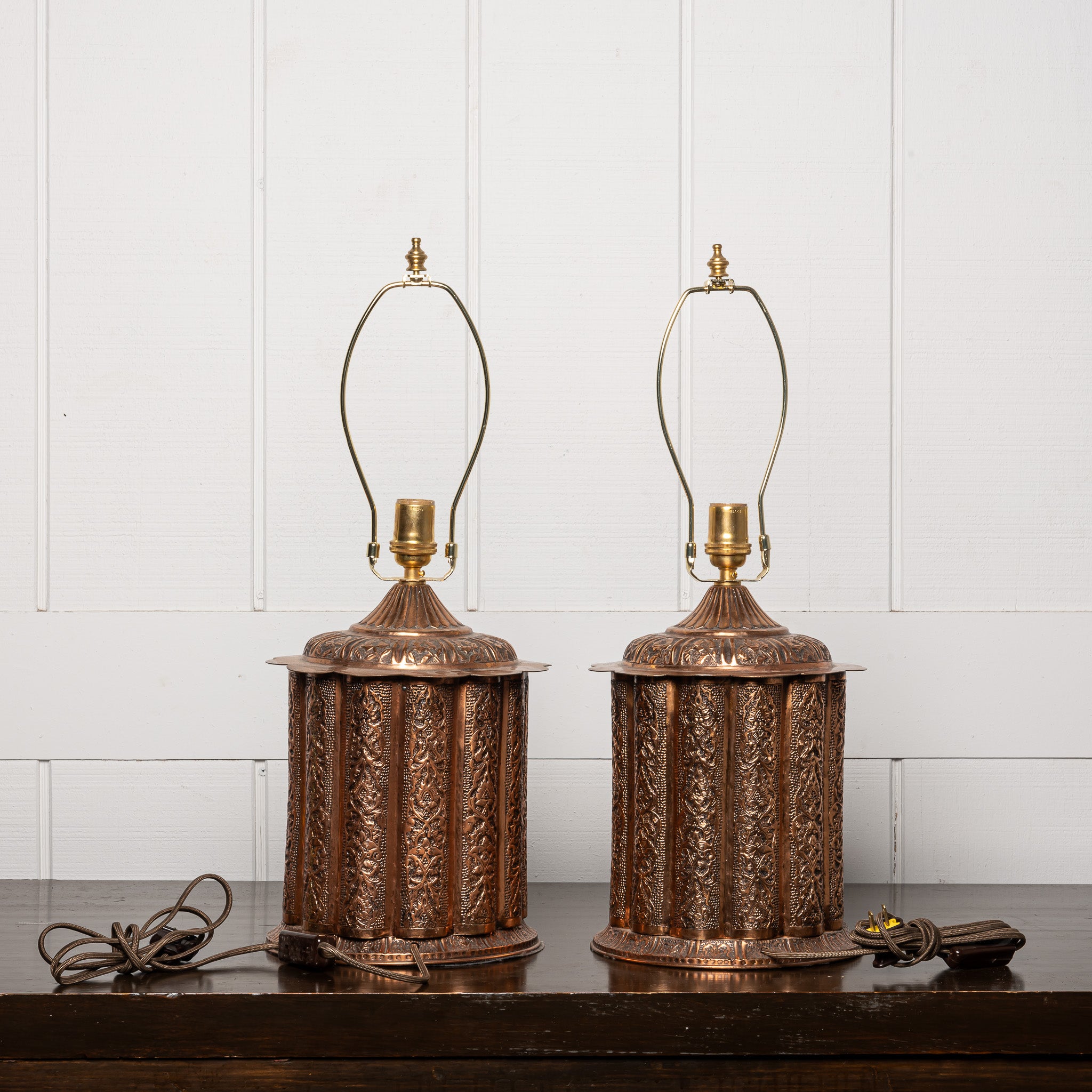 PAIR OF EARLY 20TH-CENTURY OTTOMAN REPOUSSÉ COPPER LAMPS