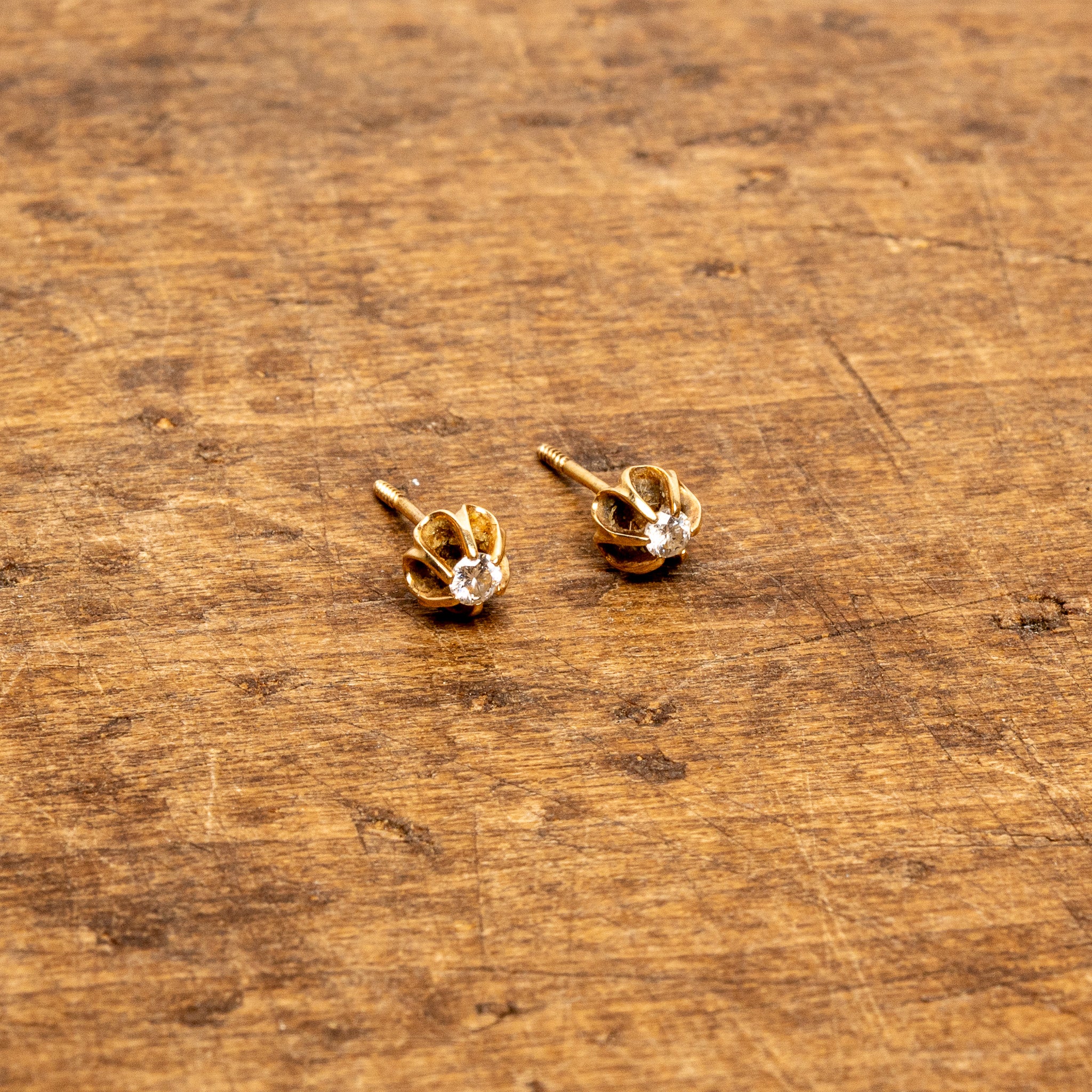 LATE 19TH-CENTURY VICTORIAN 14K GOLD AND OLD EUROPEAN CUT DIAMOND "BUTTERCUP" STUD EARRINGS