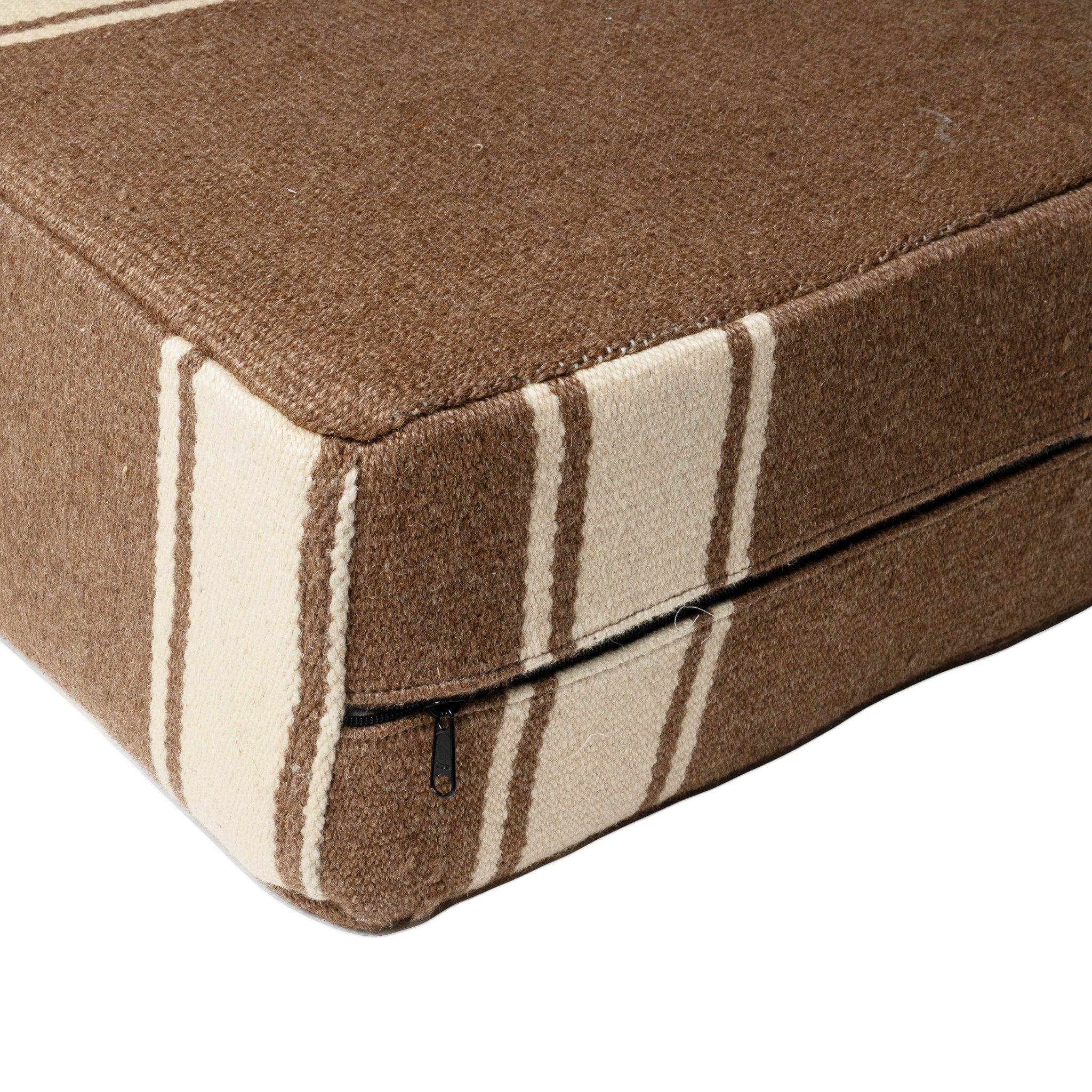 "POUF" FLOOR CUSHION IN VINTAGE ANATOLIAN FABRIC (II)
