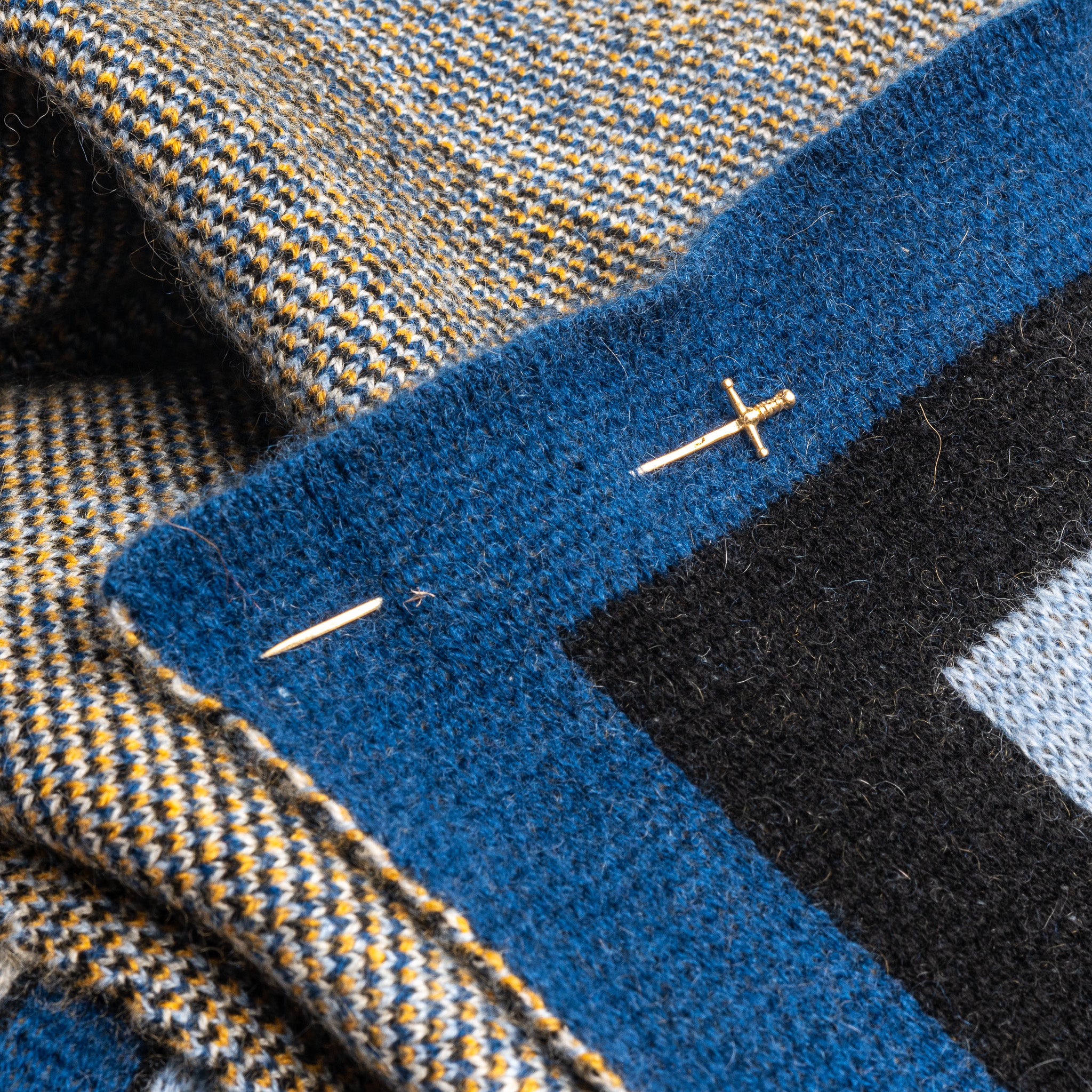14K GOLD "SWORD" STICKPIN