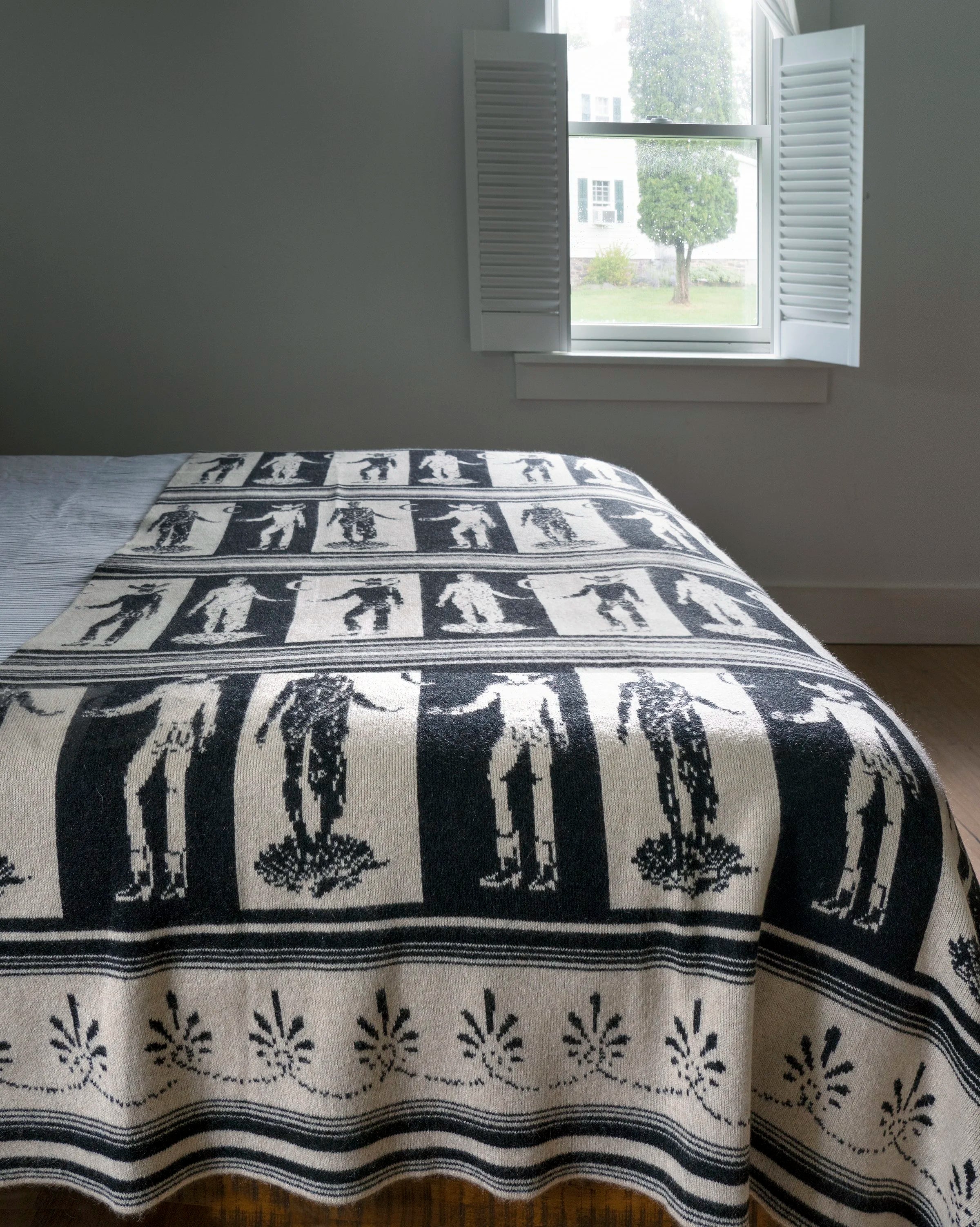 SAVED NY x LUKAS THE ILLUSTRATOR  "CONTRAPPOSTO" Cashmere Blankets