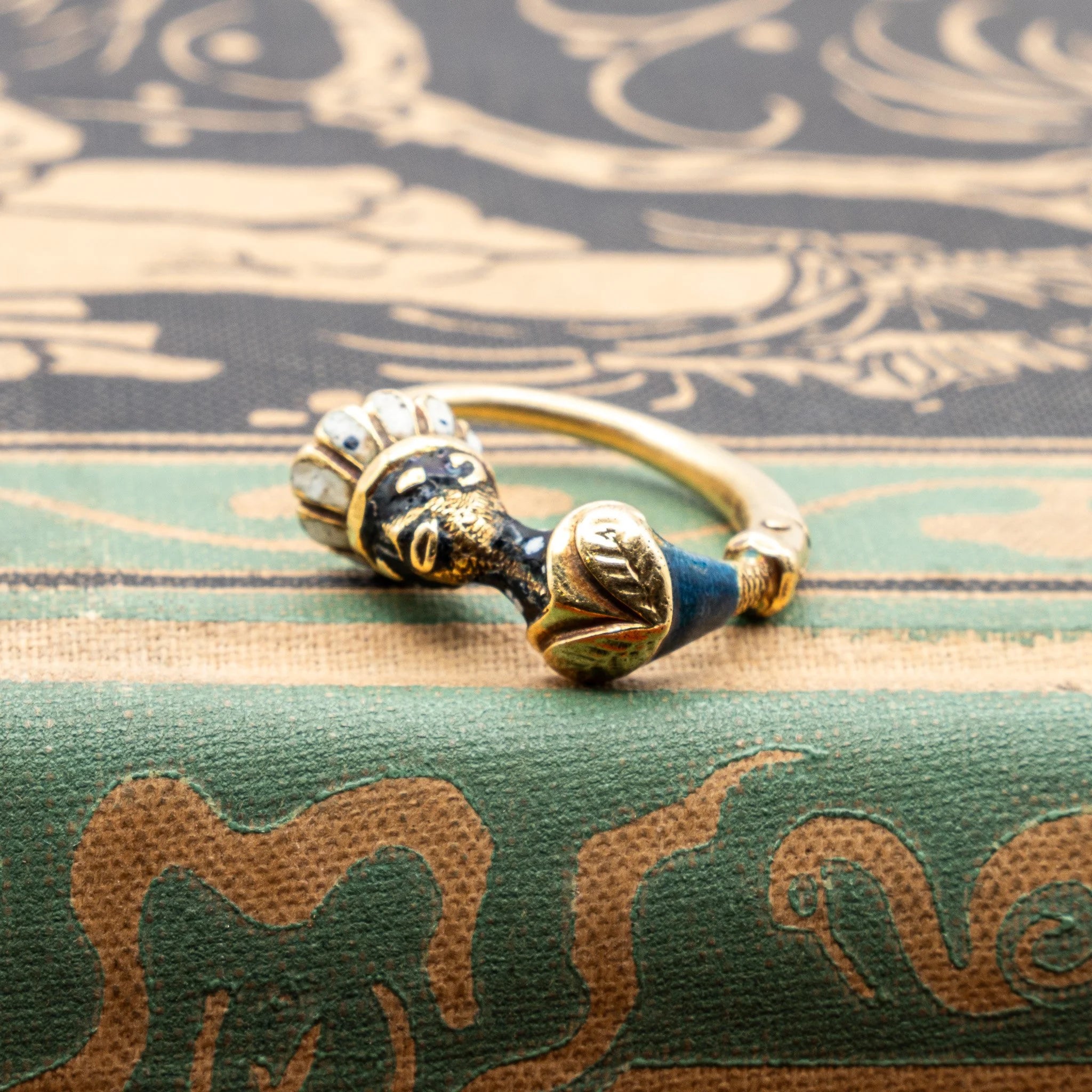 19th c. "Moretto" Venetian Gold & Enamel Merchant Earring