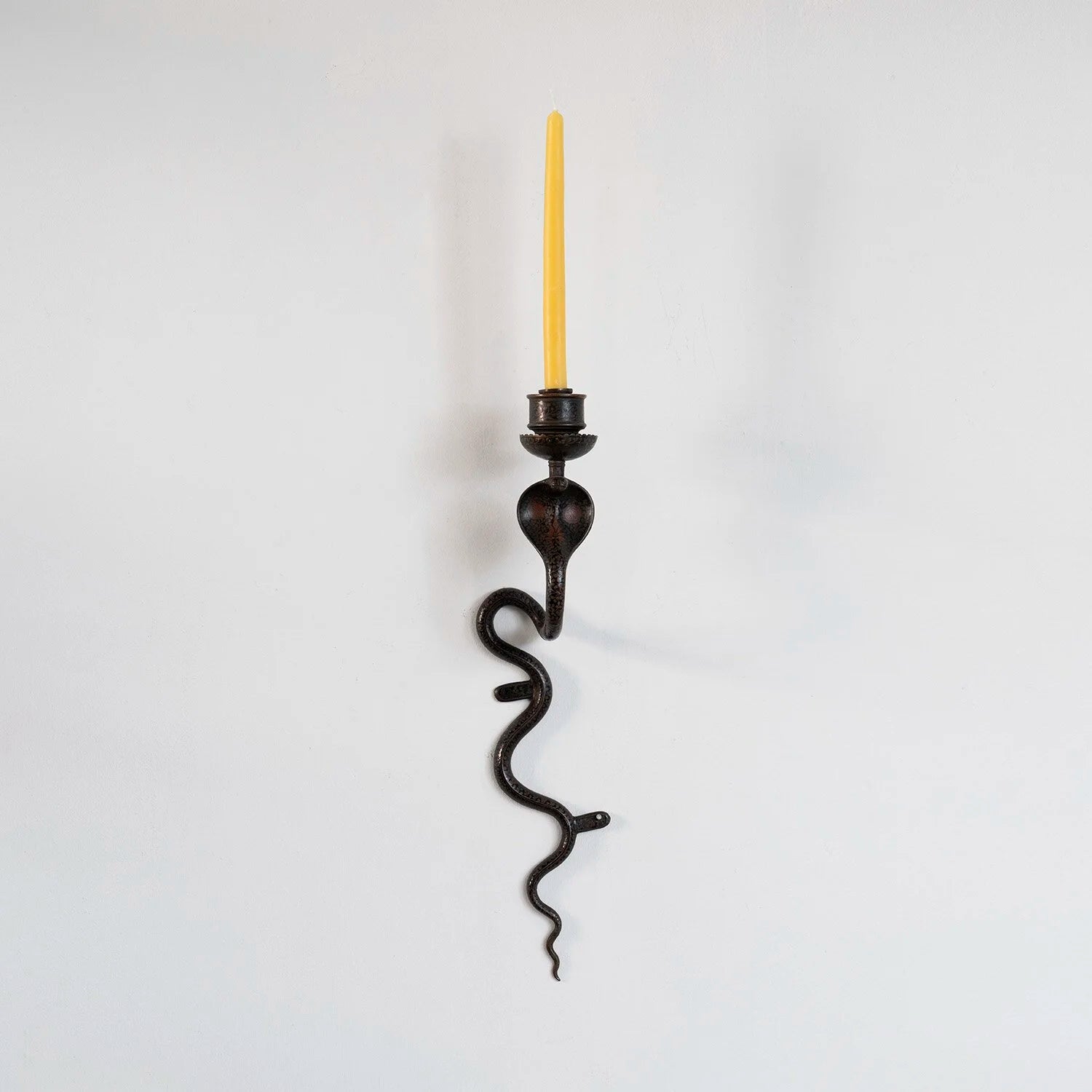 SNAKE WALL SCONCE