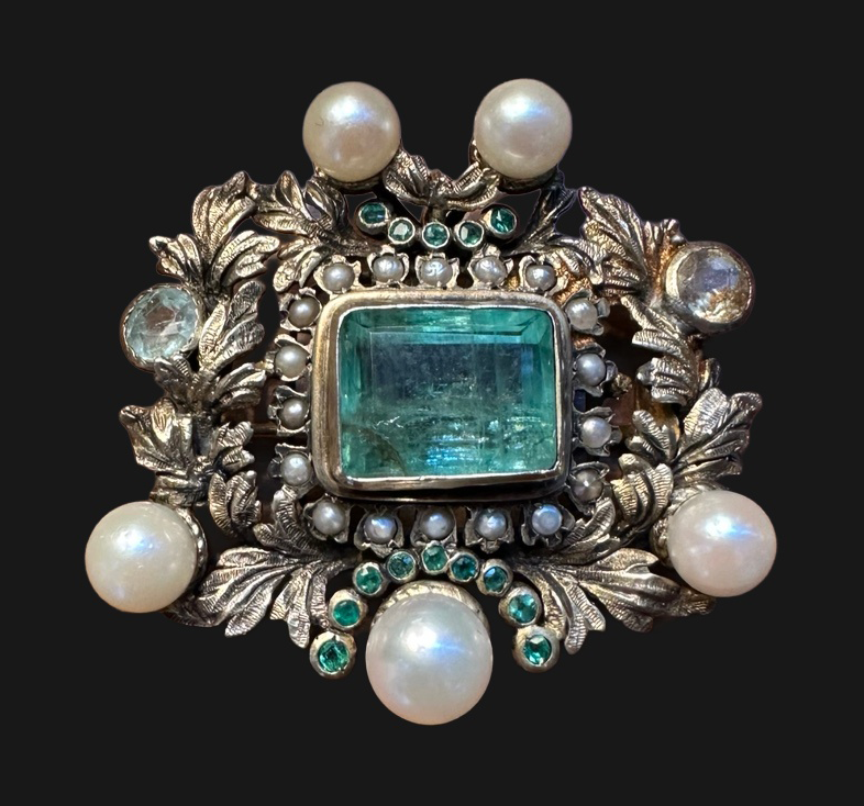 Front view with pendant bail folded