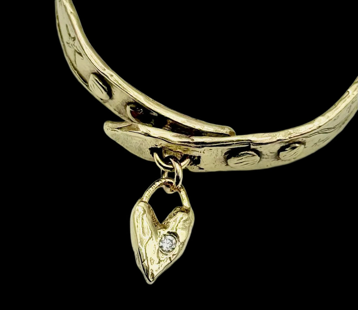 SAVED NY x Melisa de la Feunte "Chou Chou" Bracelet — detail view