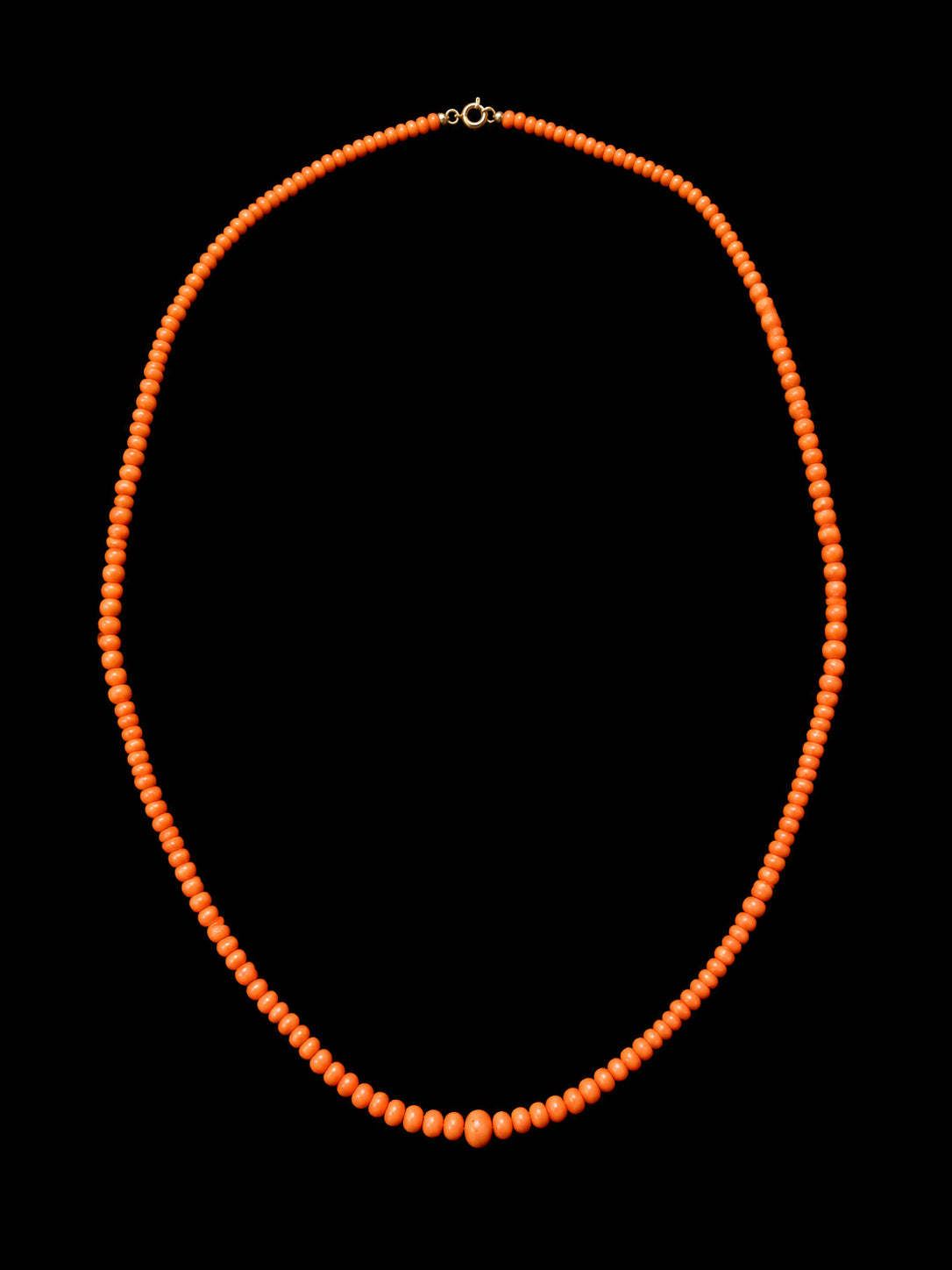 Victorian natural coral necklace with graduated beads, front view